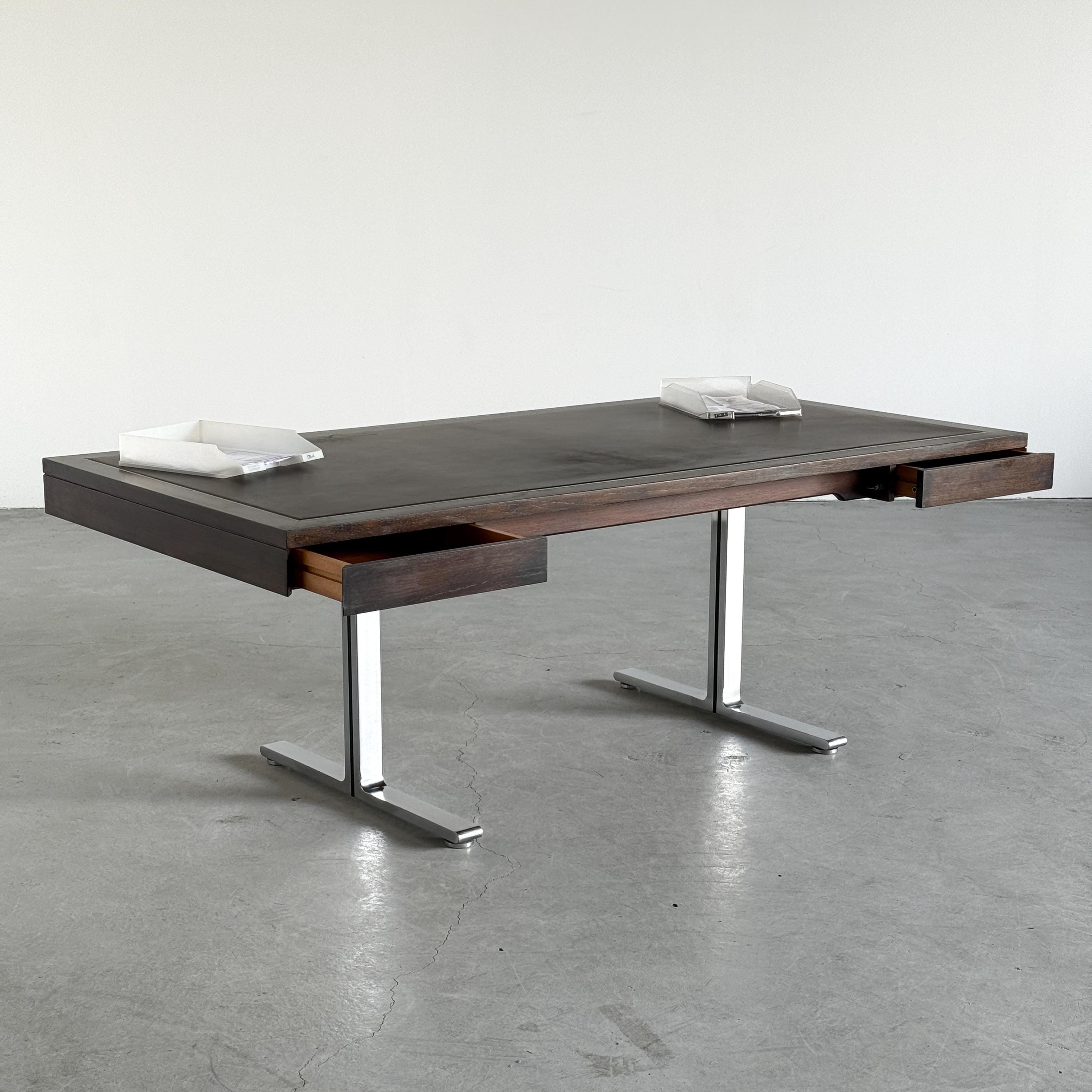 Walter Knoll Executive Desk