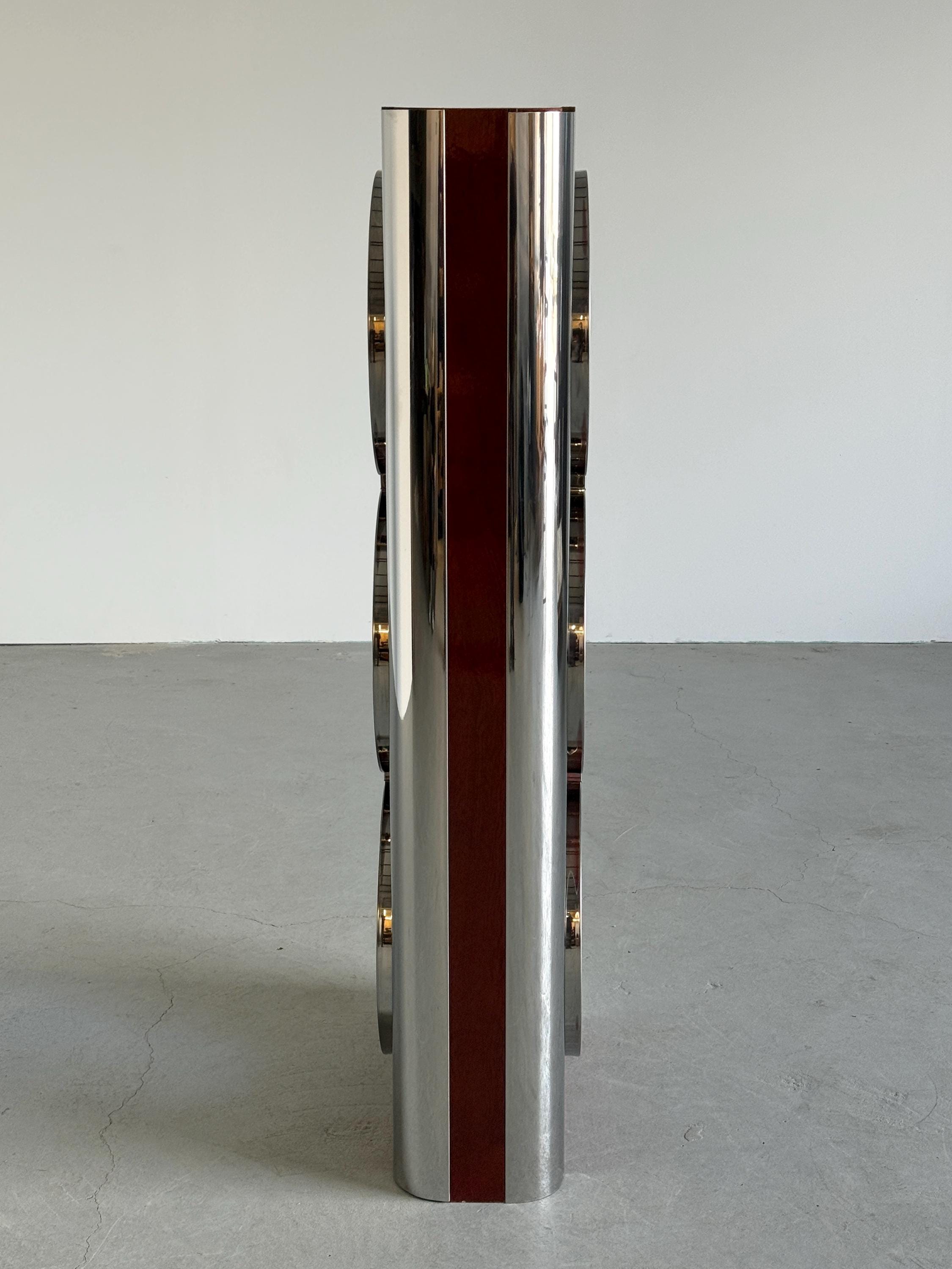 Mid-Century Showcase Bar Attributed to Willy Rizzo