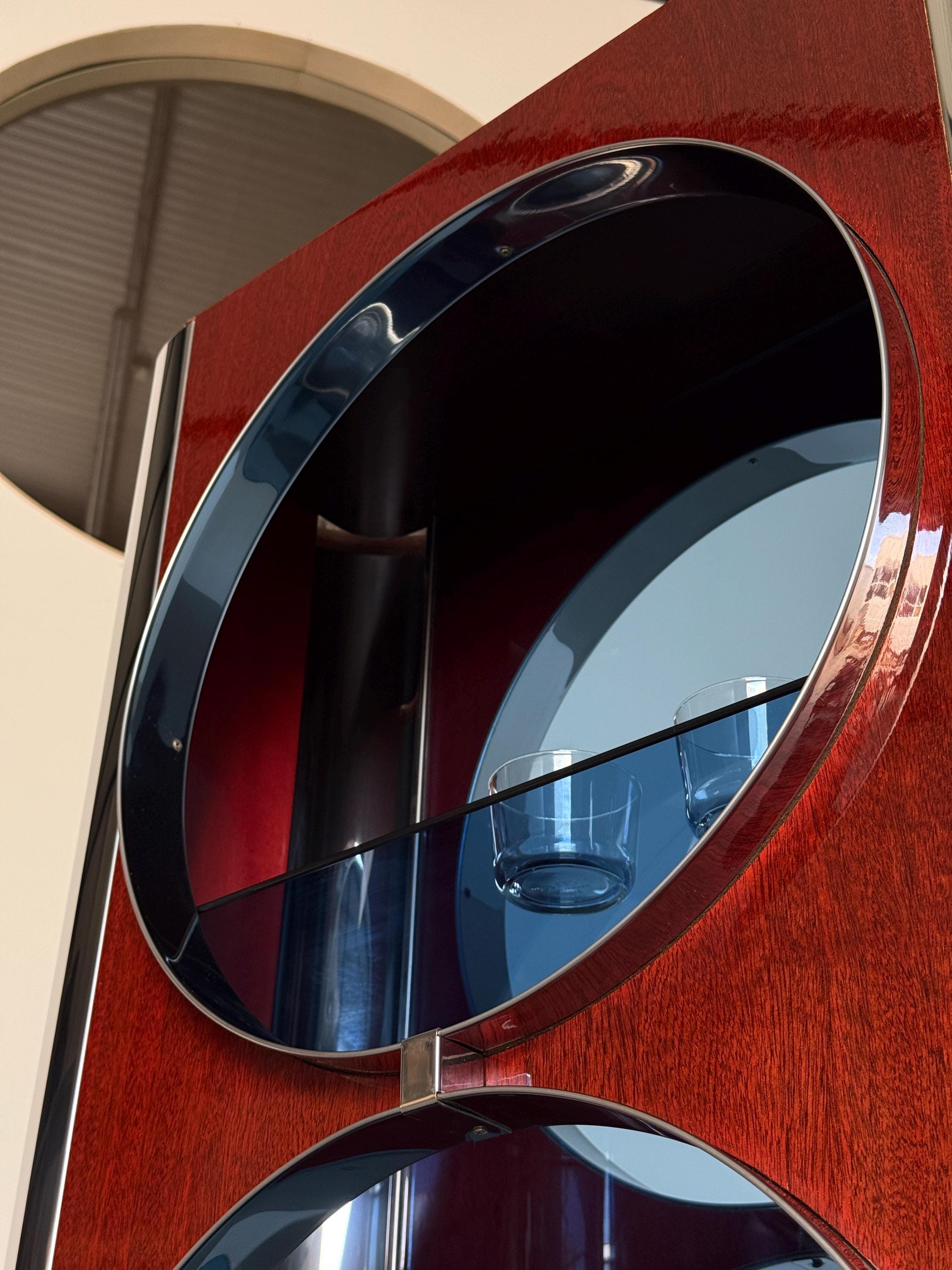 Mid-Century Showcase Bar Attributed to Willy Rizzo