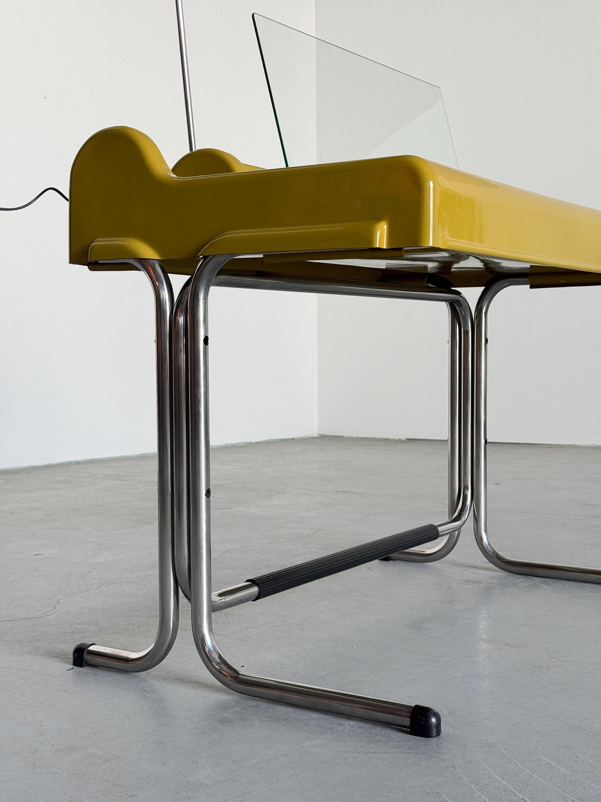 Molteni ‘Orix’ Multi-Purpose Desk