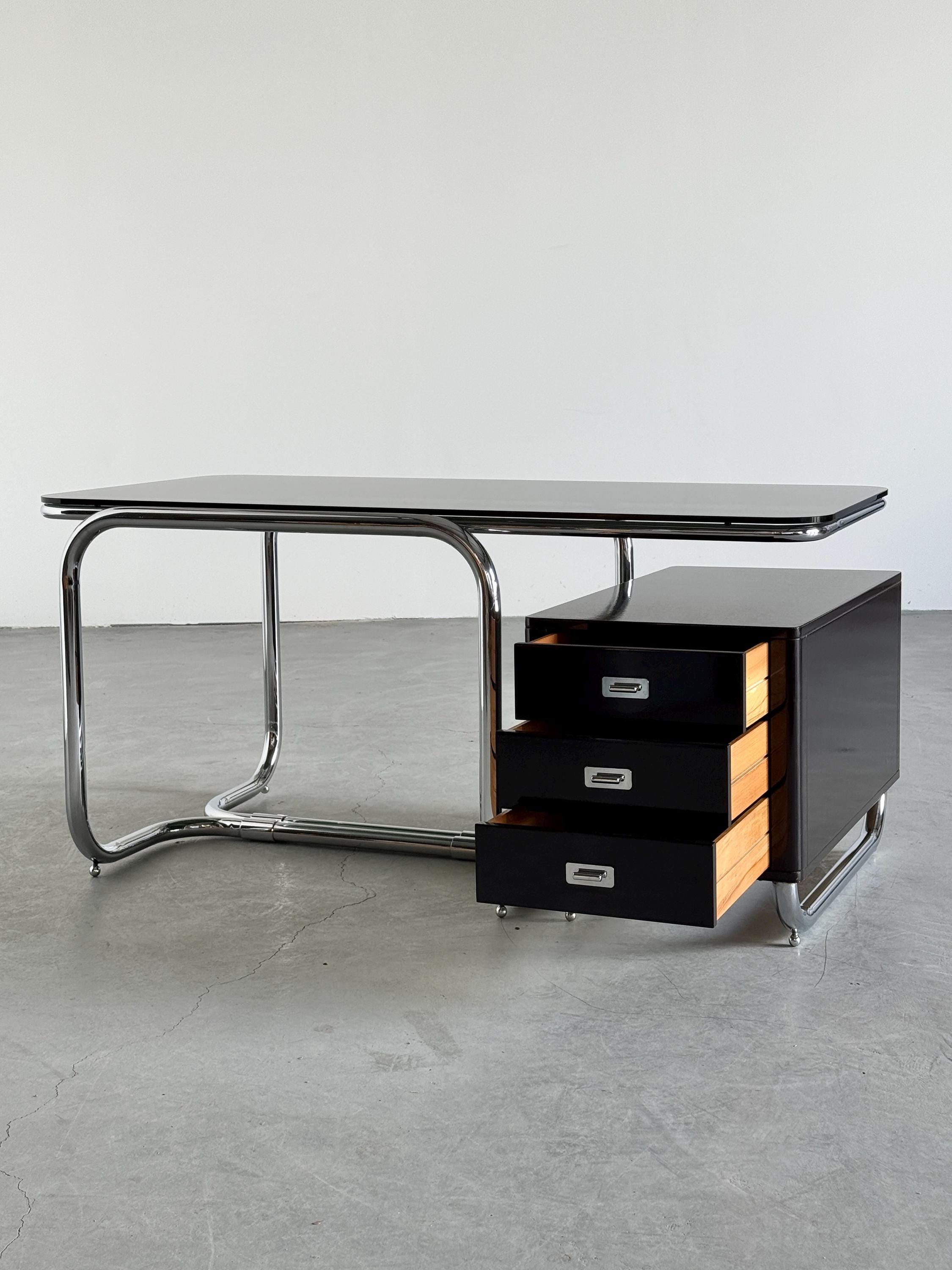 Office Desk in Chrome Tubular Steel, Glass and Lacquered Wood