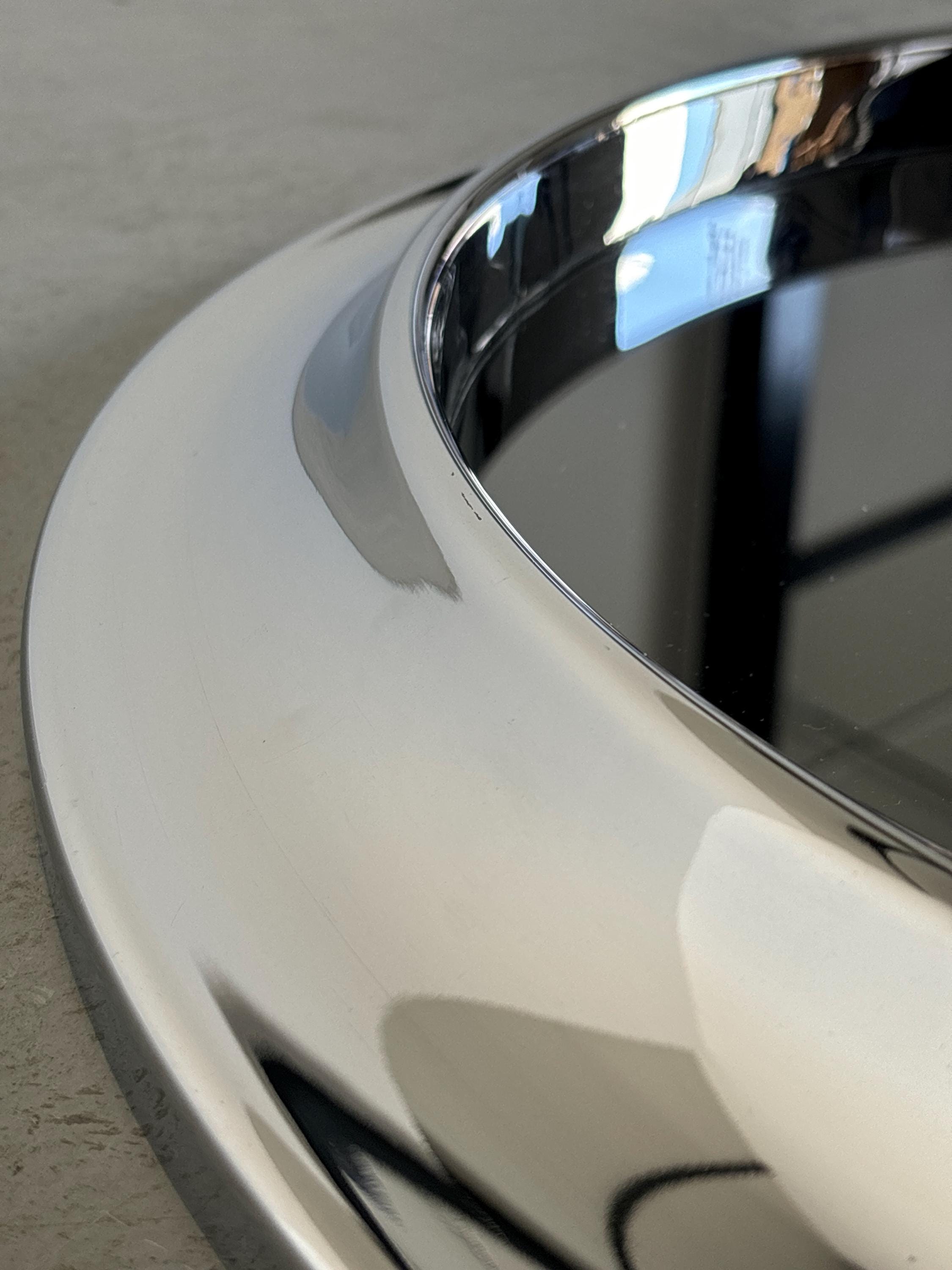 Wall-Mounted Circular Mirror in Chromed Steel