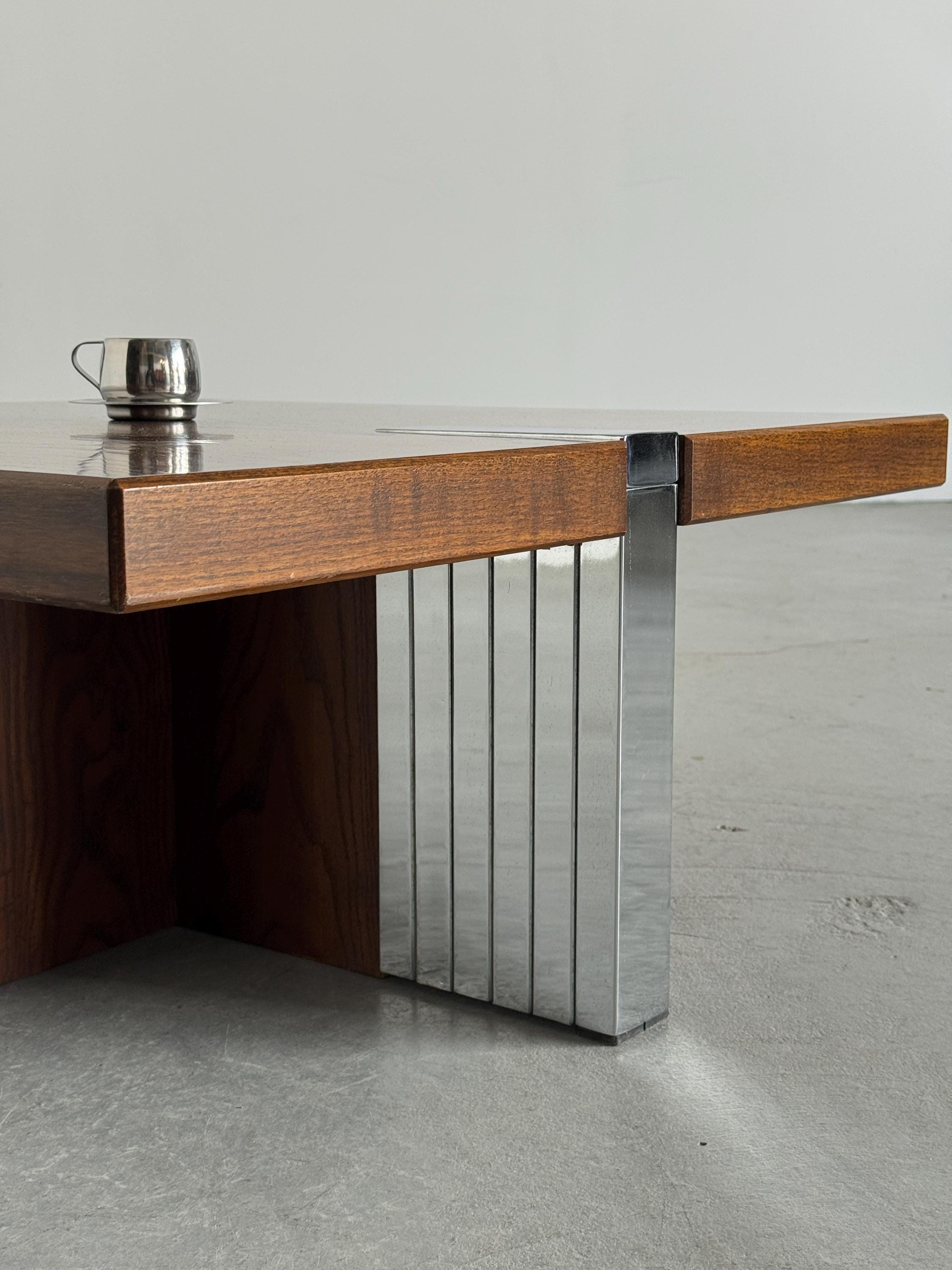 Modernist Italian Coffee Table