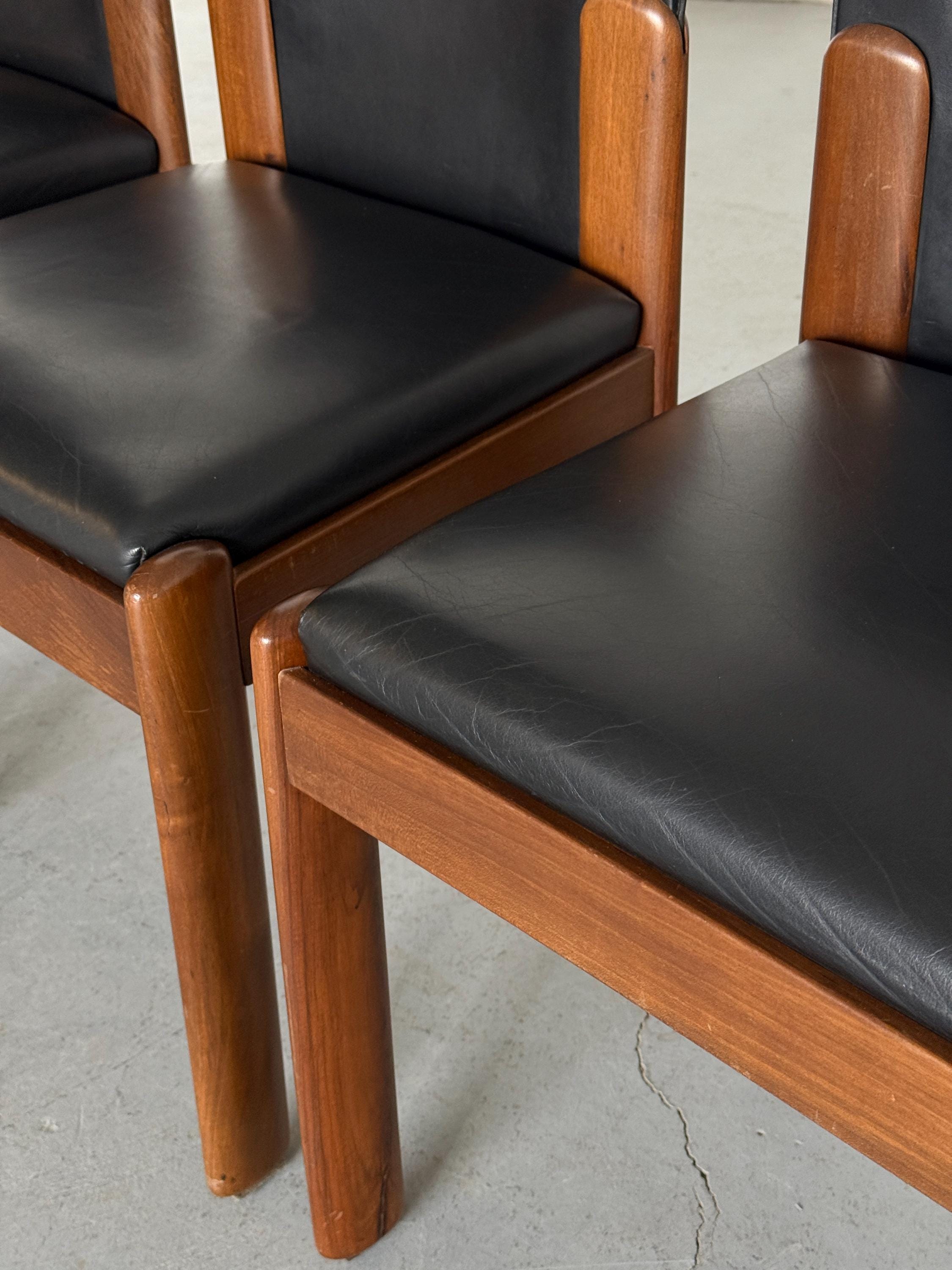 ‘Model 330’ Dining Chairs by Silvio Coppola for Bernini