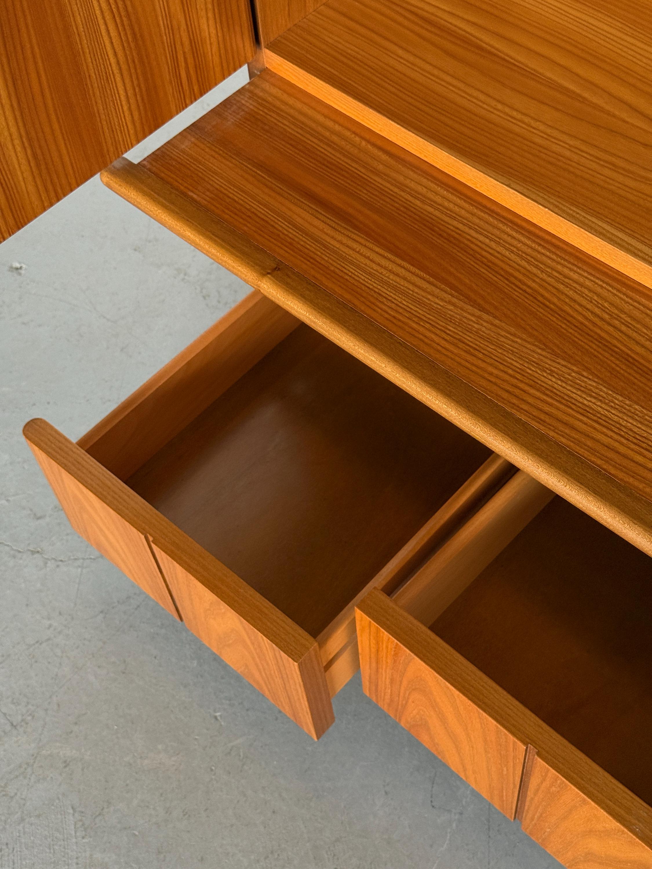 ‘Il Cerniera’ Cabinet by Silvana Arcelli Montanari for Tonelli