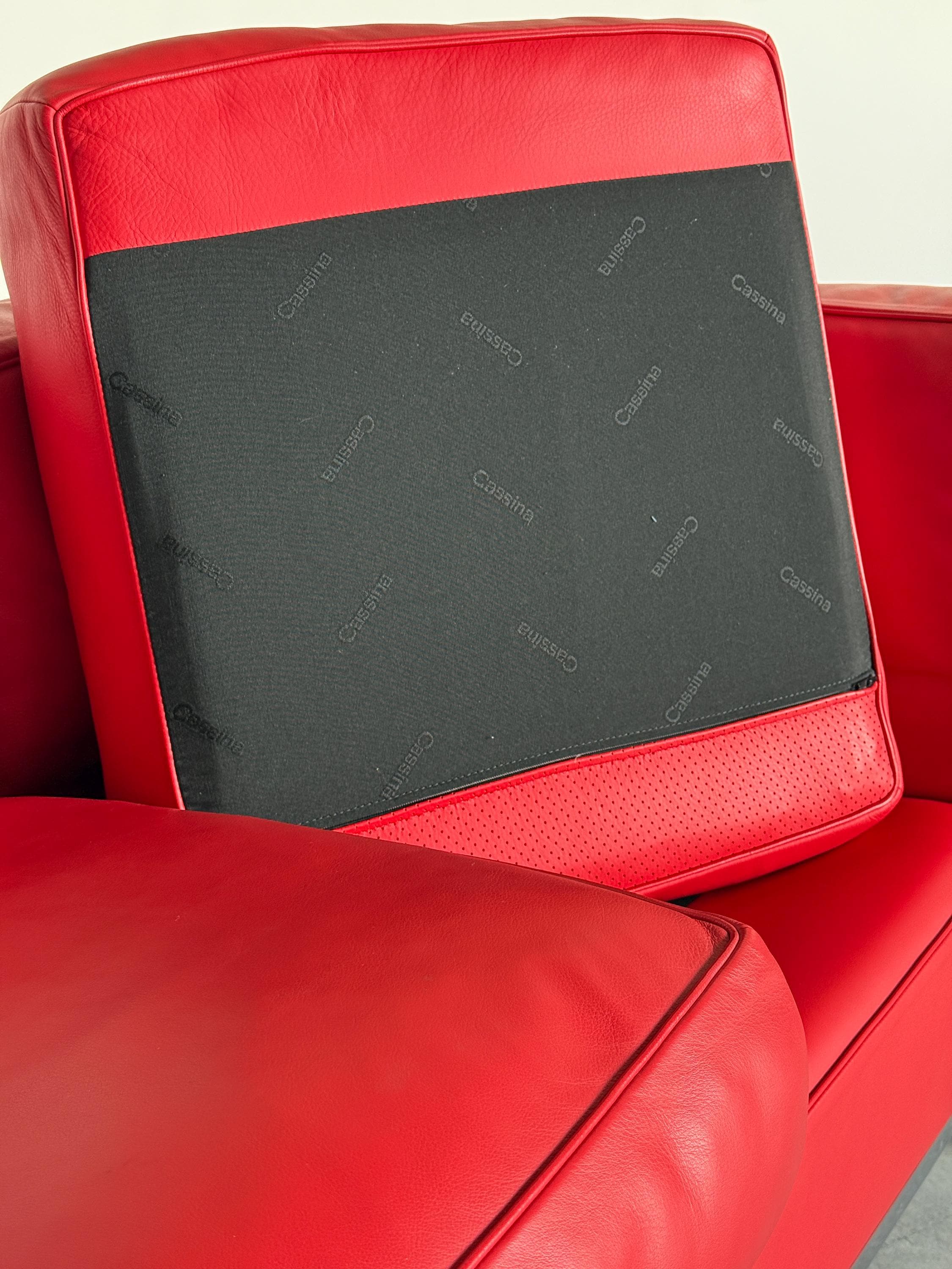 Cassina ‘LC2’ Sofa by Le Corbusier, Charlotte Perriand and Pierre Jeanneret