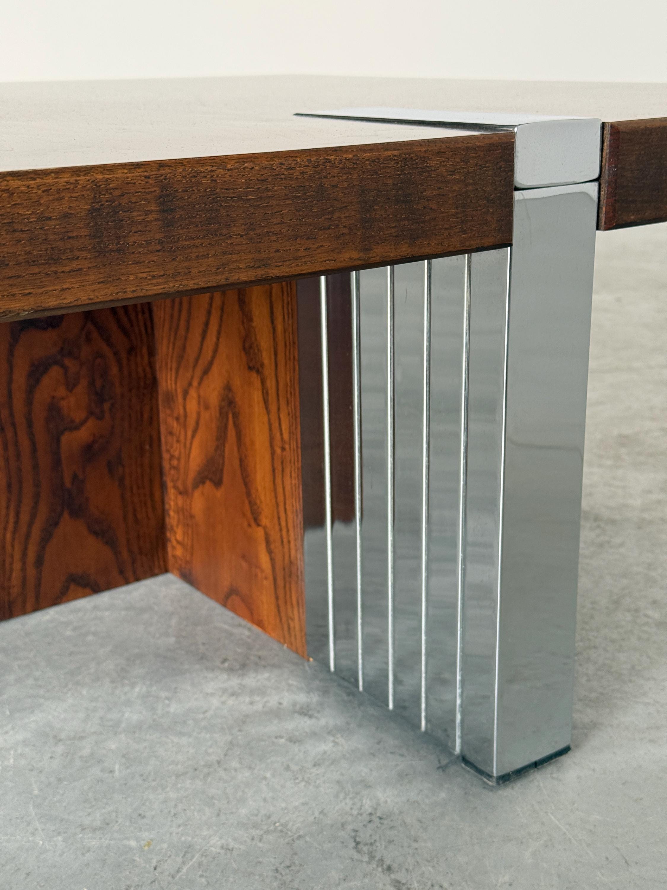 Modernist Italian Coffee Table