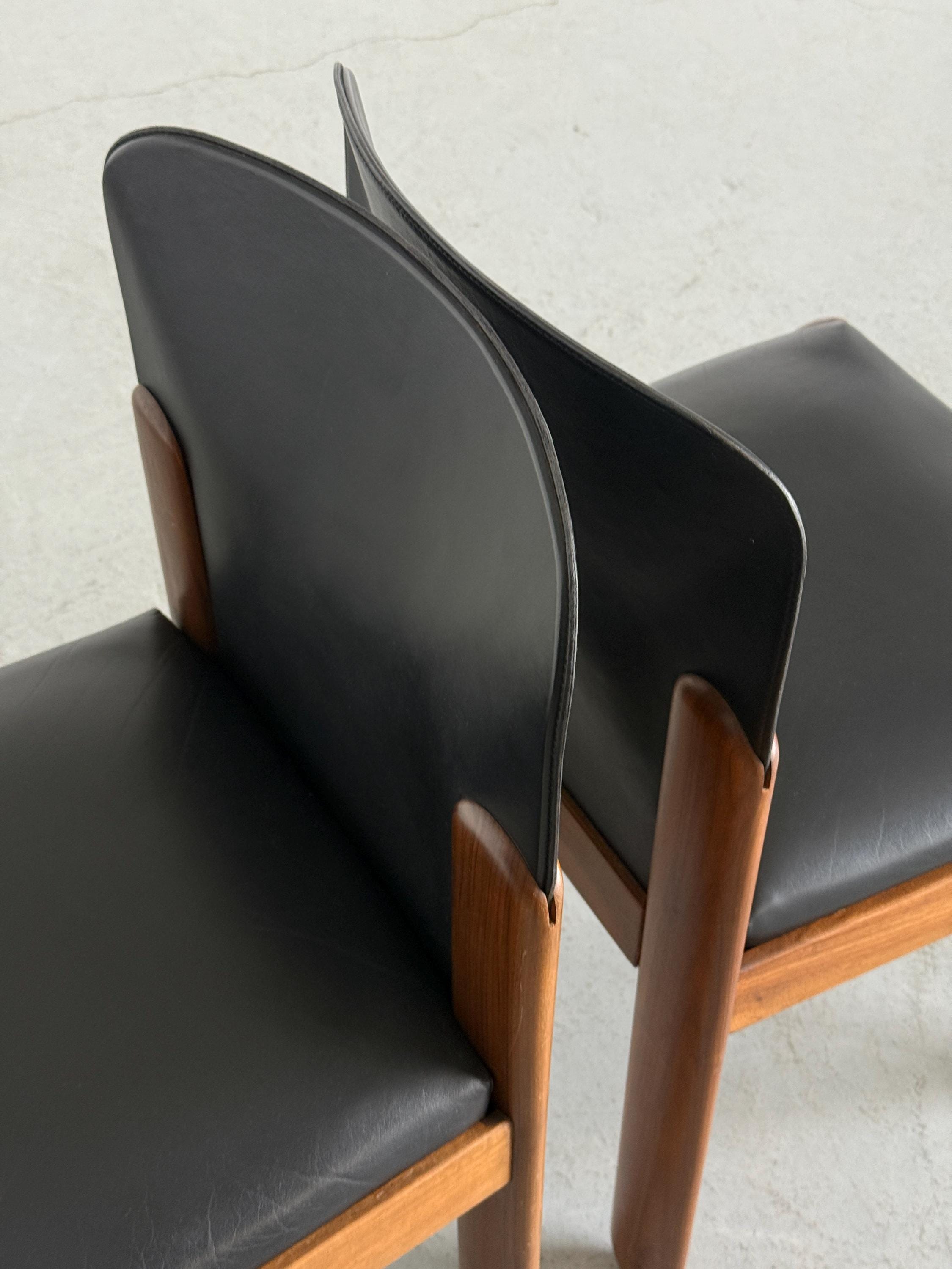 ‘Model 330’ Dining Chairs by Silvio Coppola for Bernini