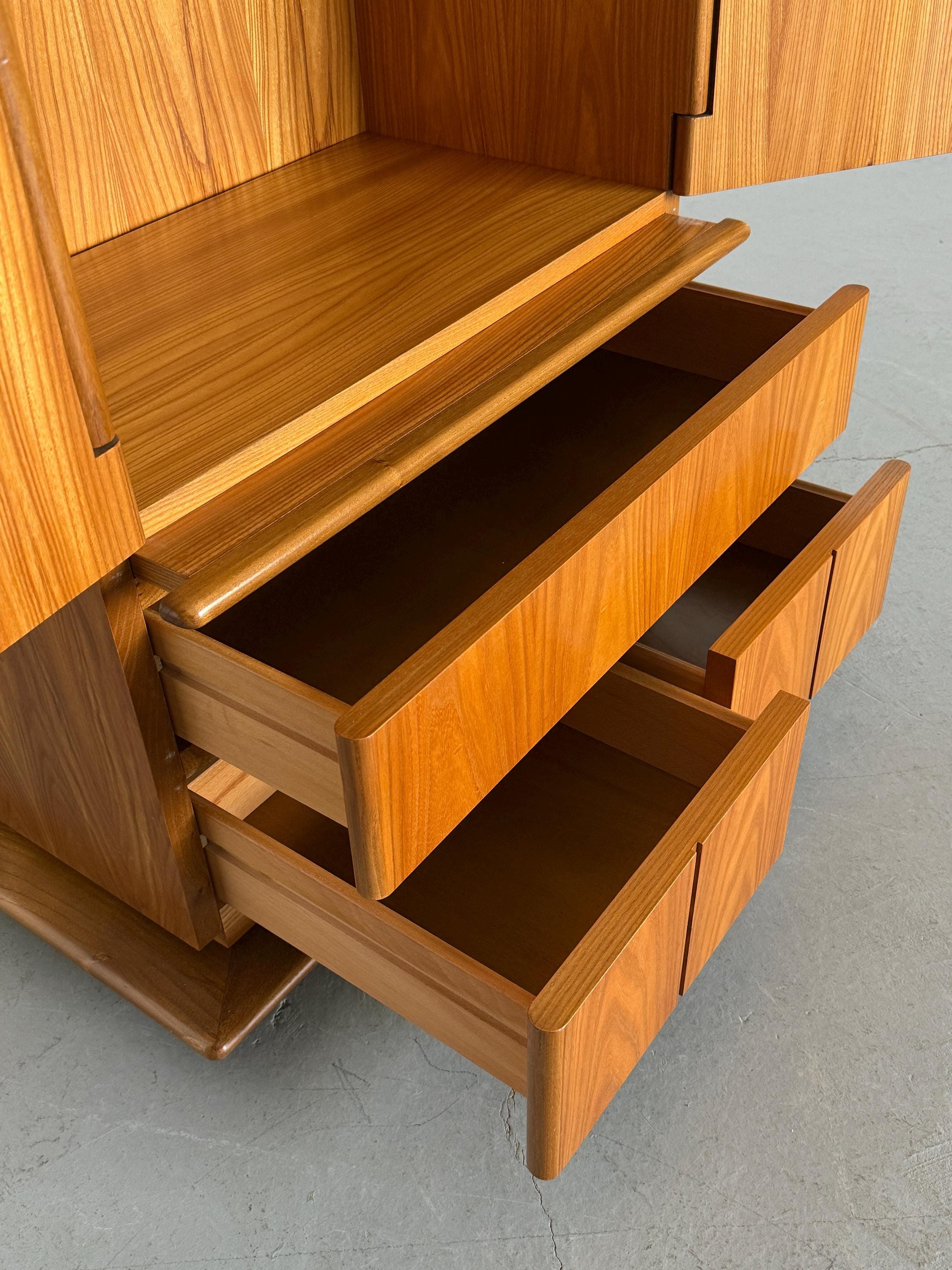 ‘Il Cerniera’ Cabinet by Silvana Arcelli Montanari for Tonelli