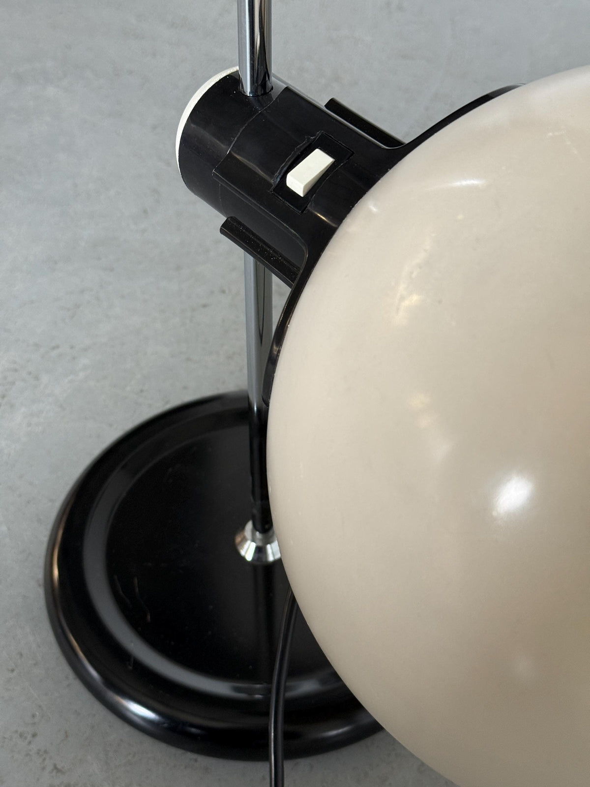 ‘Libellula’ Desk Lamp by Harvey Guzzini