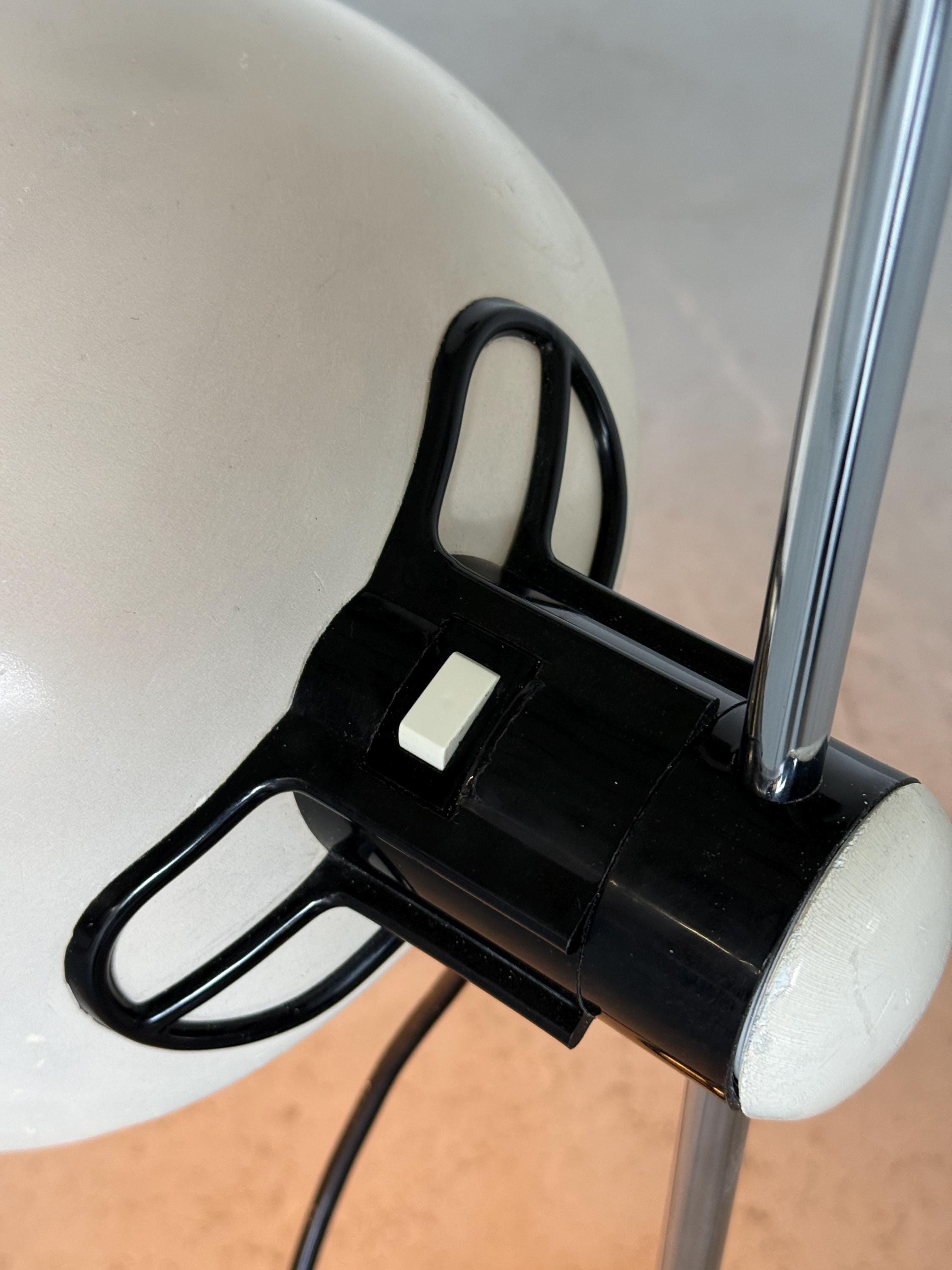 ‘Libellula’ Desk Lamp by Harvey Guzzini