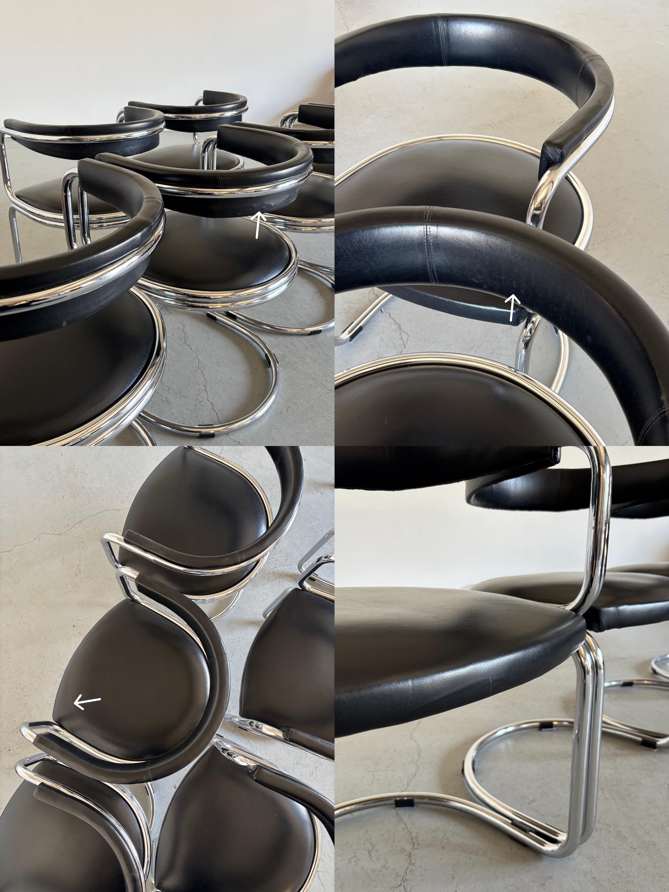 Cantilever Armchairs in the Style of Giotto Stoppino