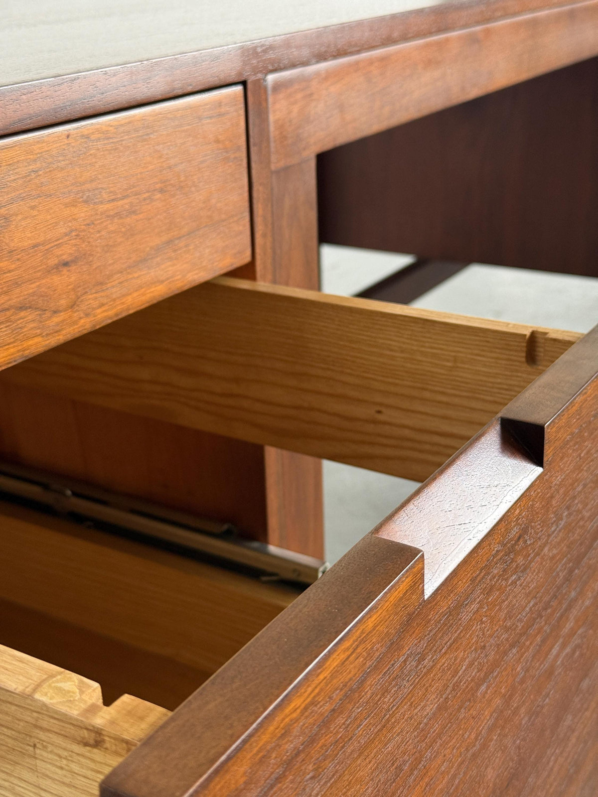 ‘Canaan’ Desk by Marcel Breuer for Gavina