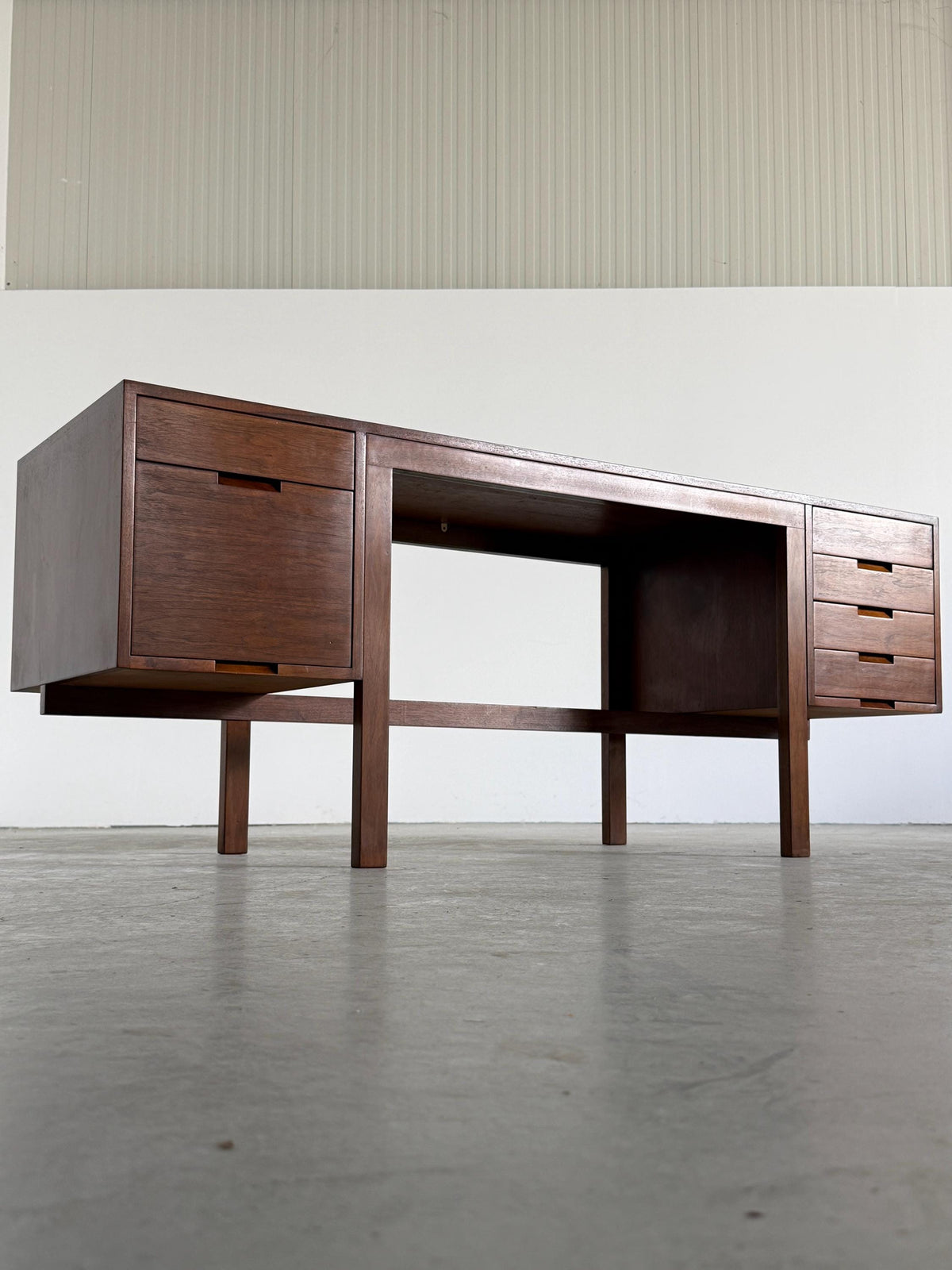 ‘Canaan’ Desk by Marcel Breuer for Gavina