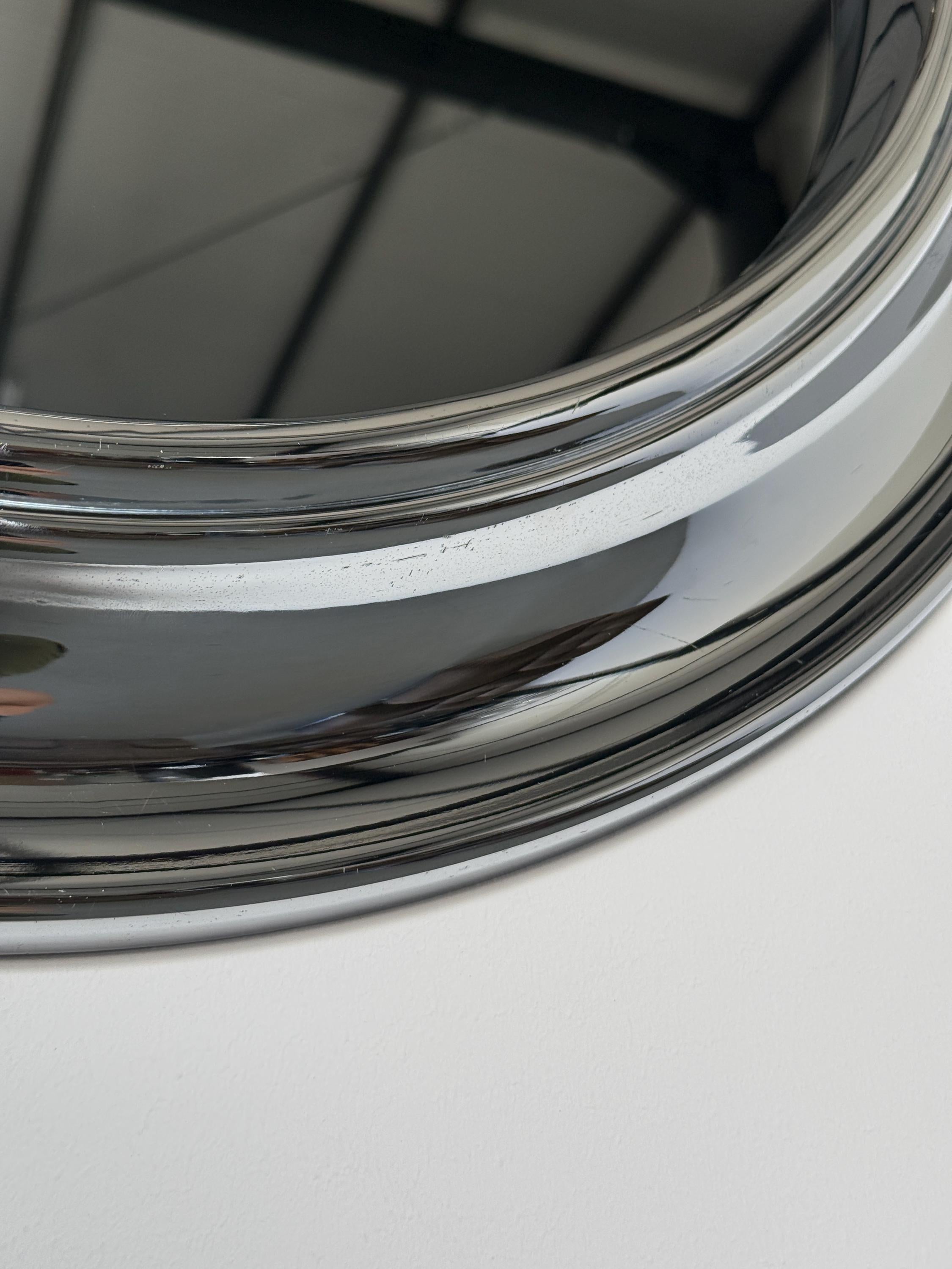 Vintage Wall-Mounted Circular Mirror