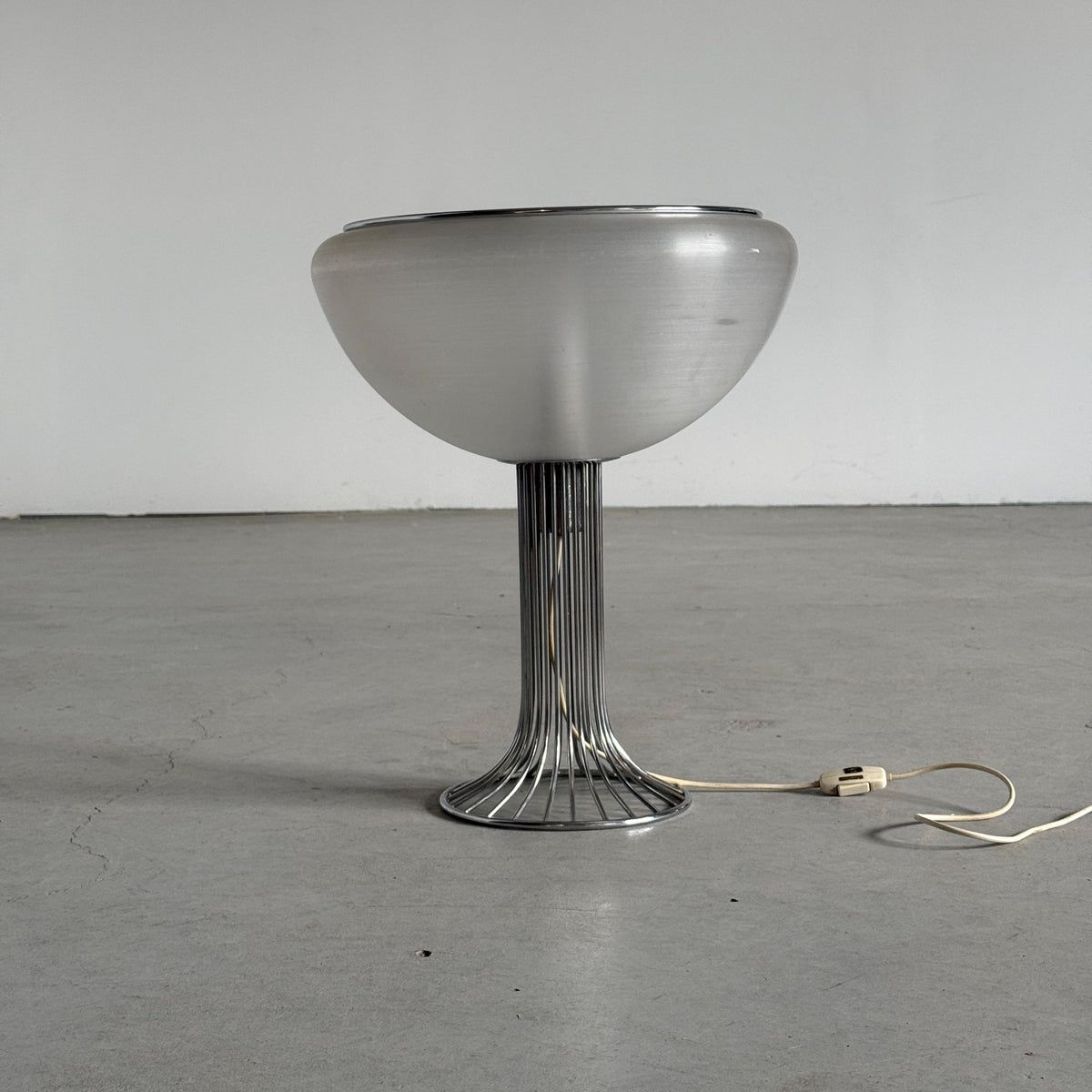 ‘Moana’ Table Lamp by Luigi Massoni for Harvey Guzzini