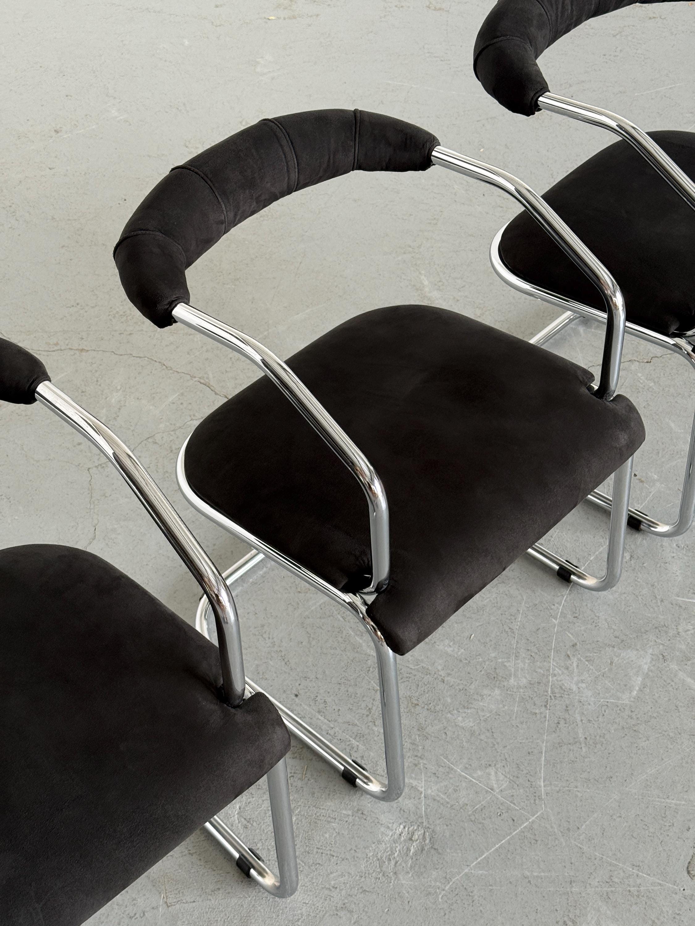 Cantilever Dining Chairs in Style of Giotto Stoppino