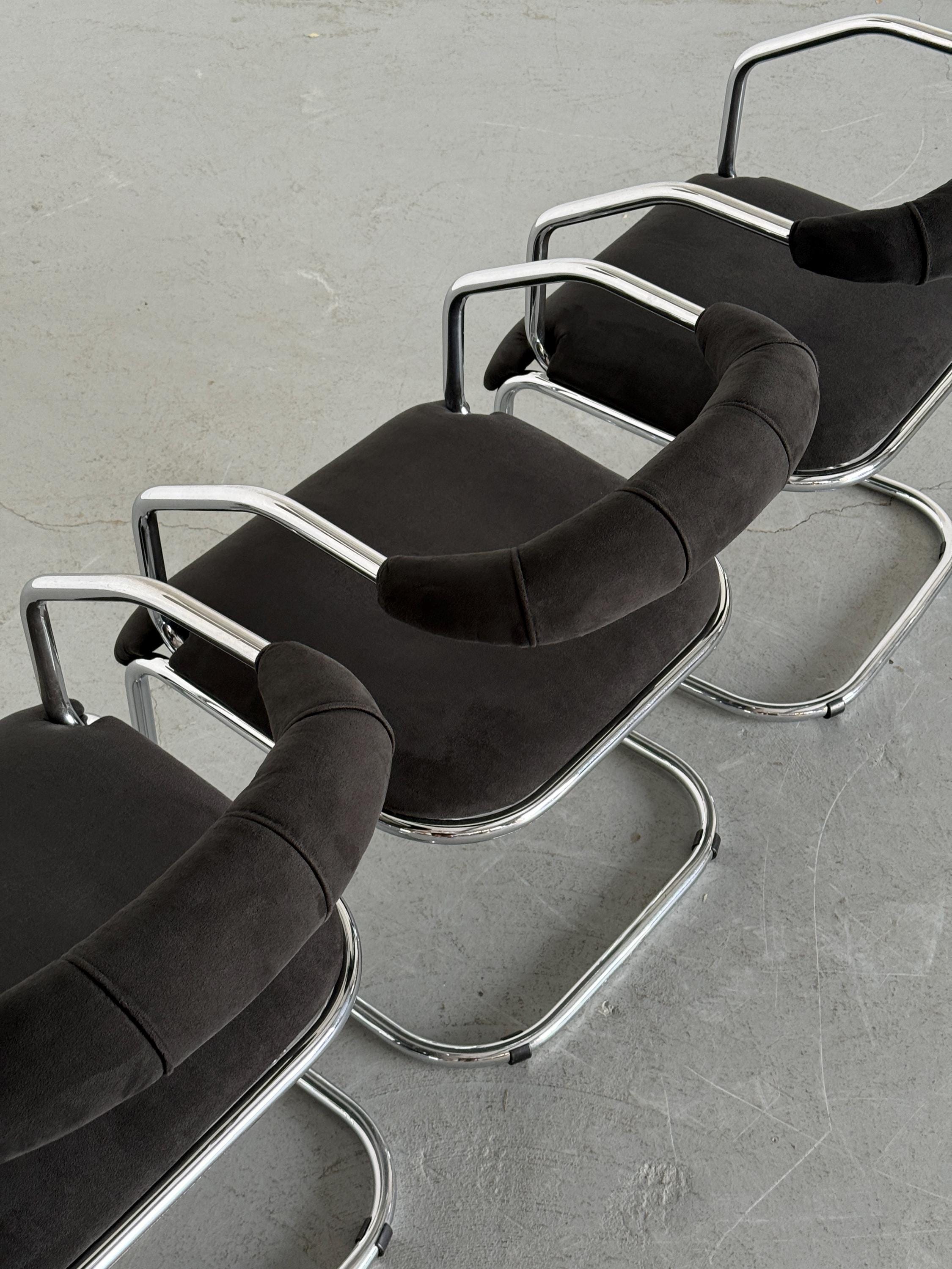 Cantilever Dining Chairs in Style of Giotto Stoppino