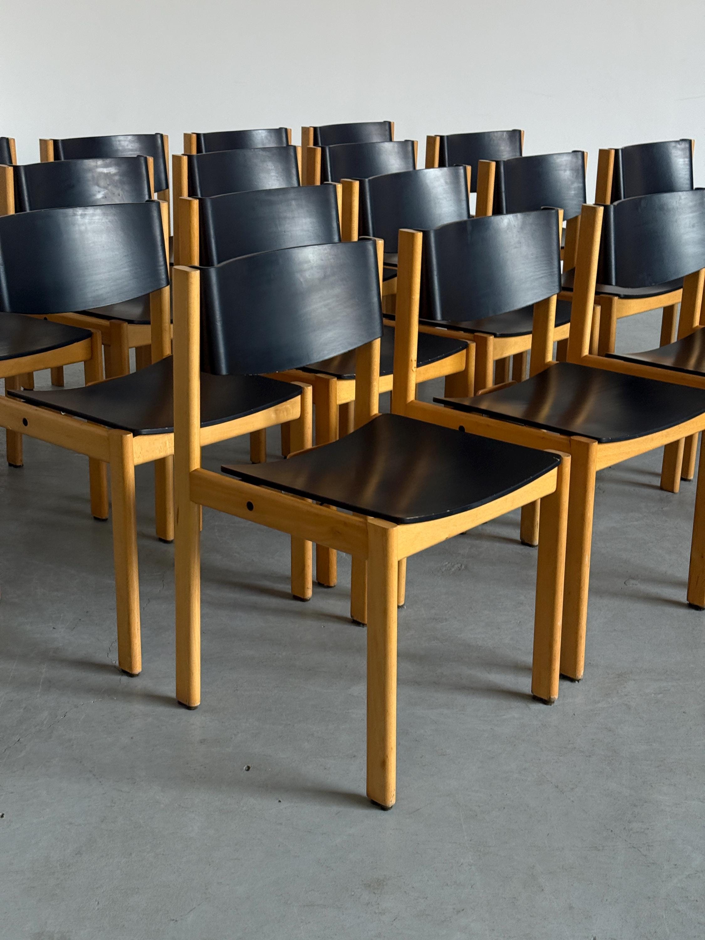Mid-Century Modern Stackable Dining Chairs or Visitor Chairs by Kusch + Co, Beech and Brown Stained Plywood, 1970s Germany