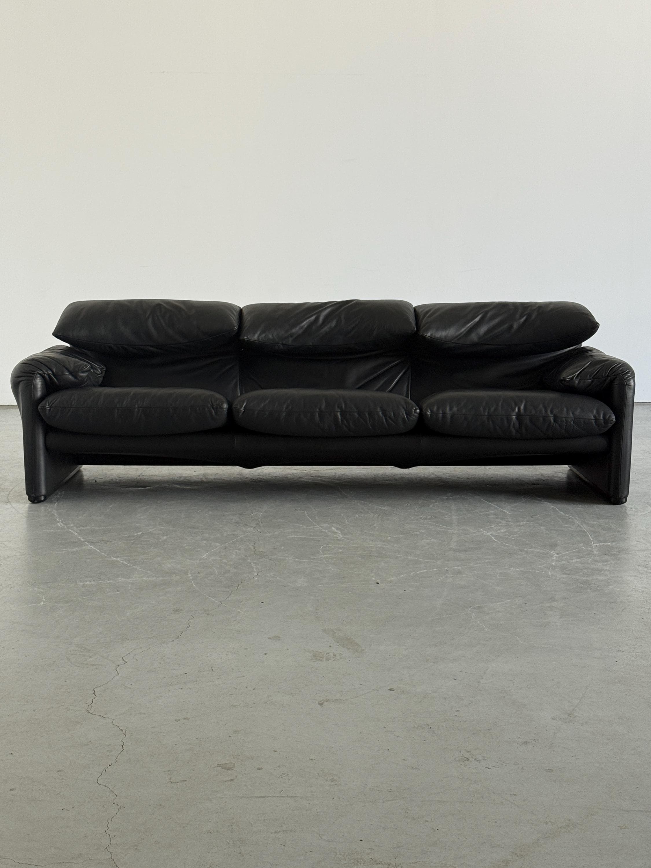 'Maralunga' Three-Seater Sofa by Vico Magistretti for Cassina