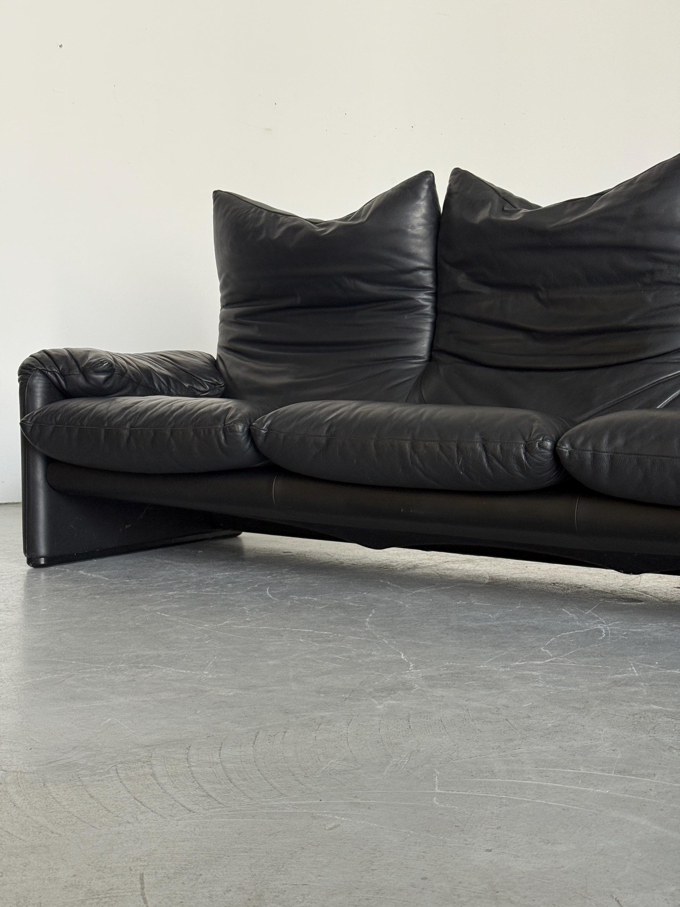 'Maralunga' Three-Seater Sofa by Vico Magistretti for Cassina