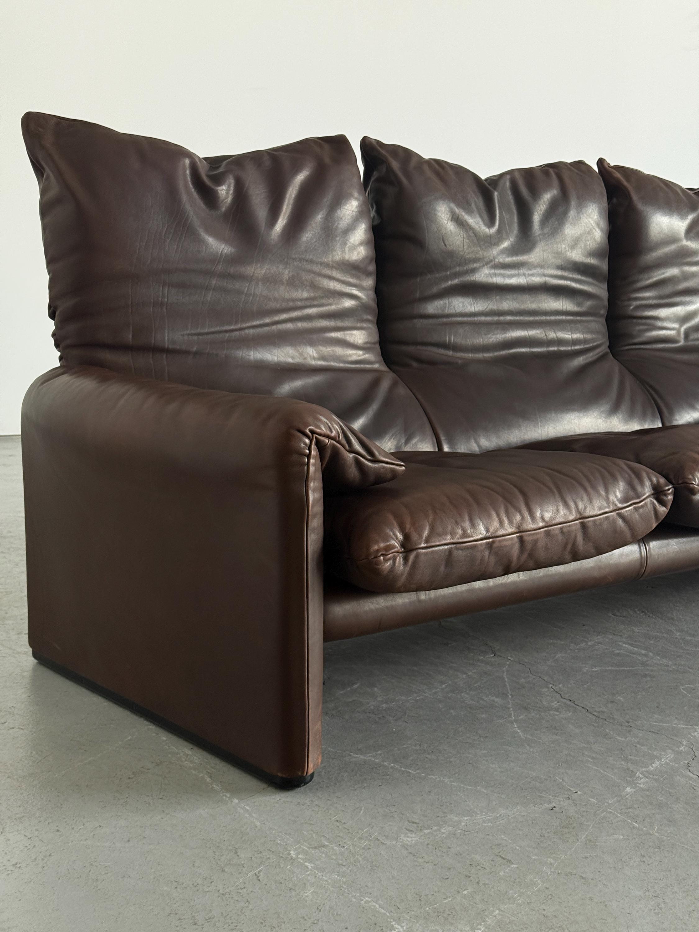 'Maralunga' Three-Seater Sofa by Vico Magistretti for Cassina