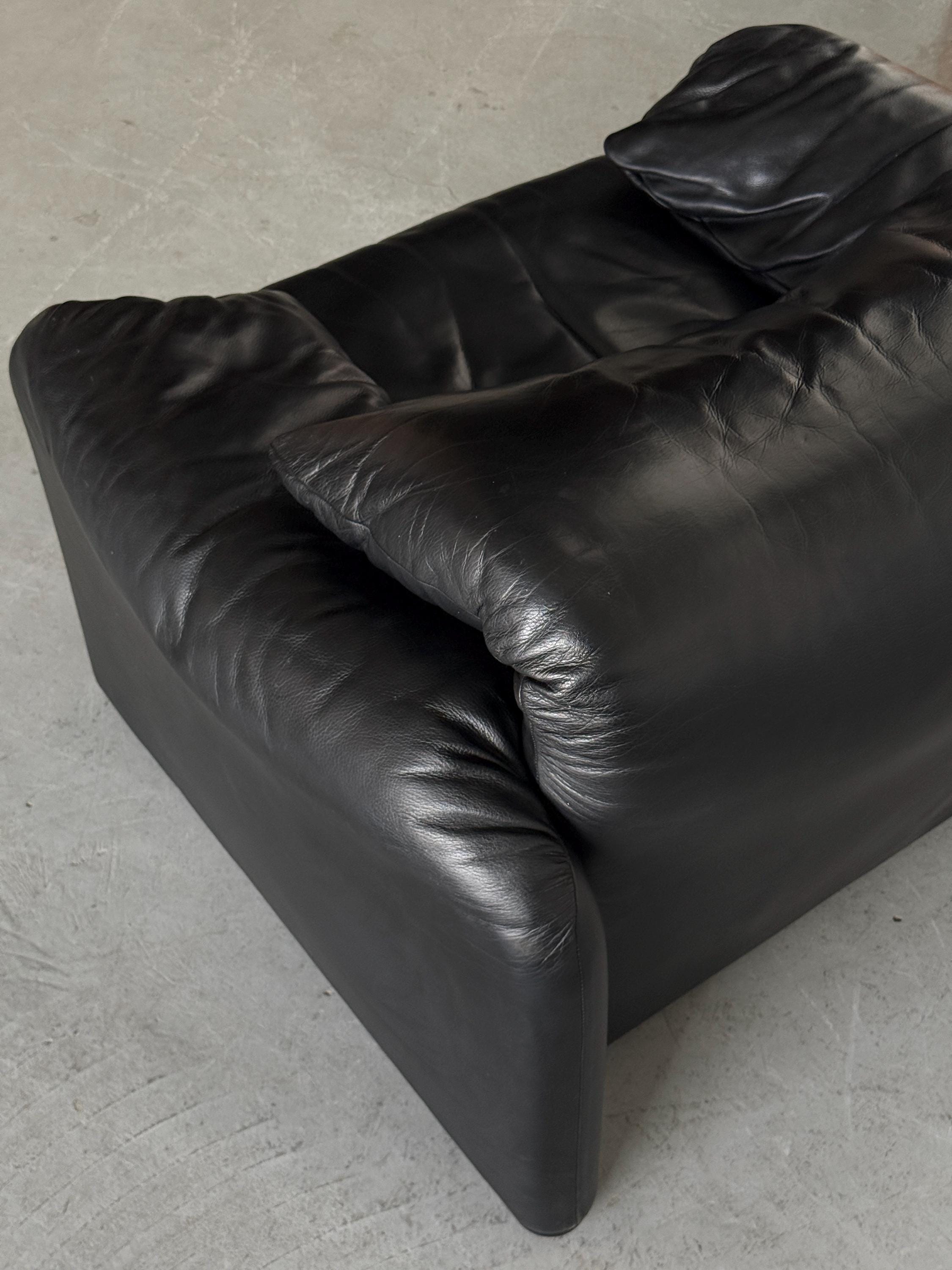 Maralunga Armchair by Vico Magistretti for Cassina