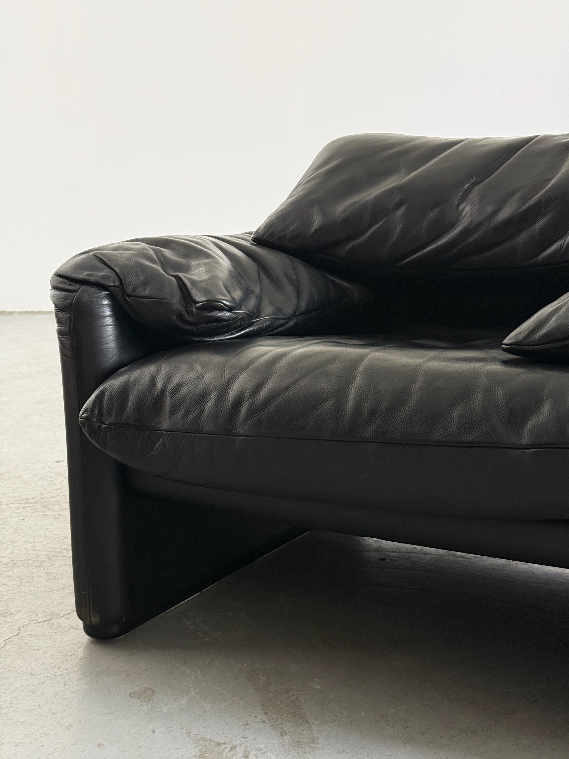 Maralunga Armchair by Vico Magistretti for Cassina