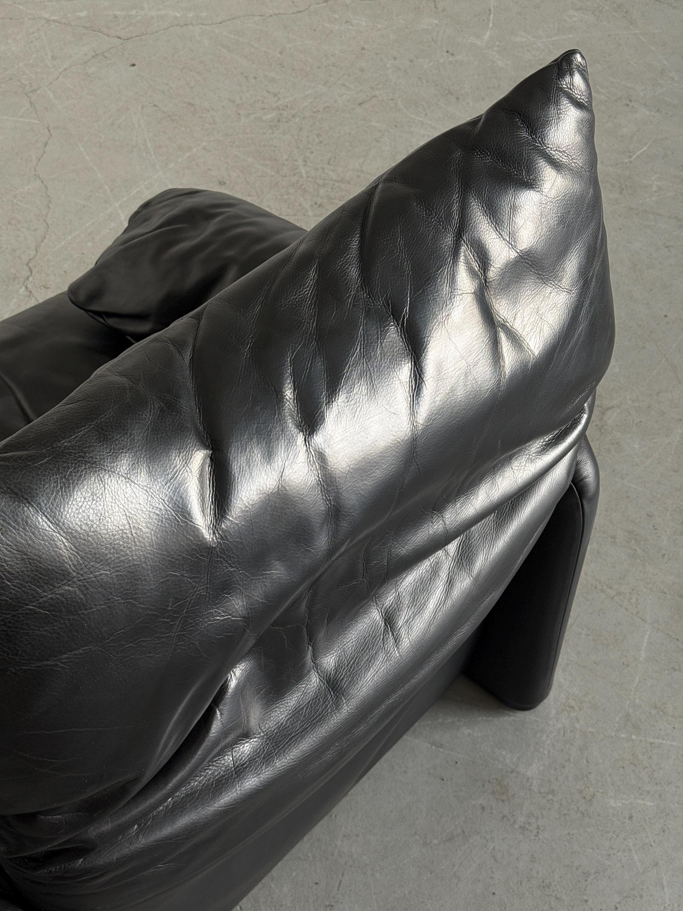 Maralunga Armchair by Vico Magistretti for Cassina