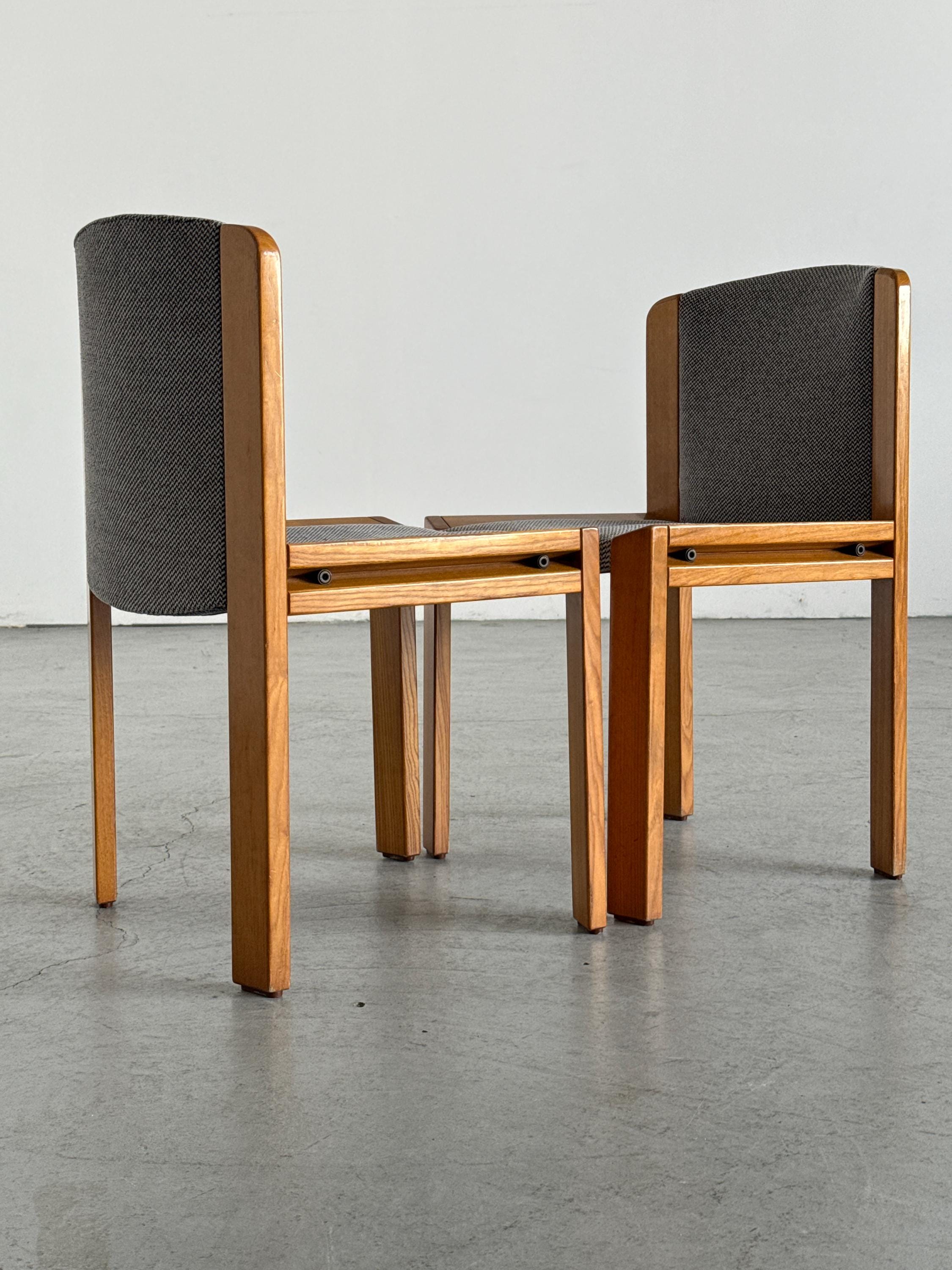 Joe Colombo Model 300 Dining Chairs for Pozzi