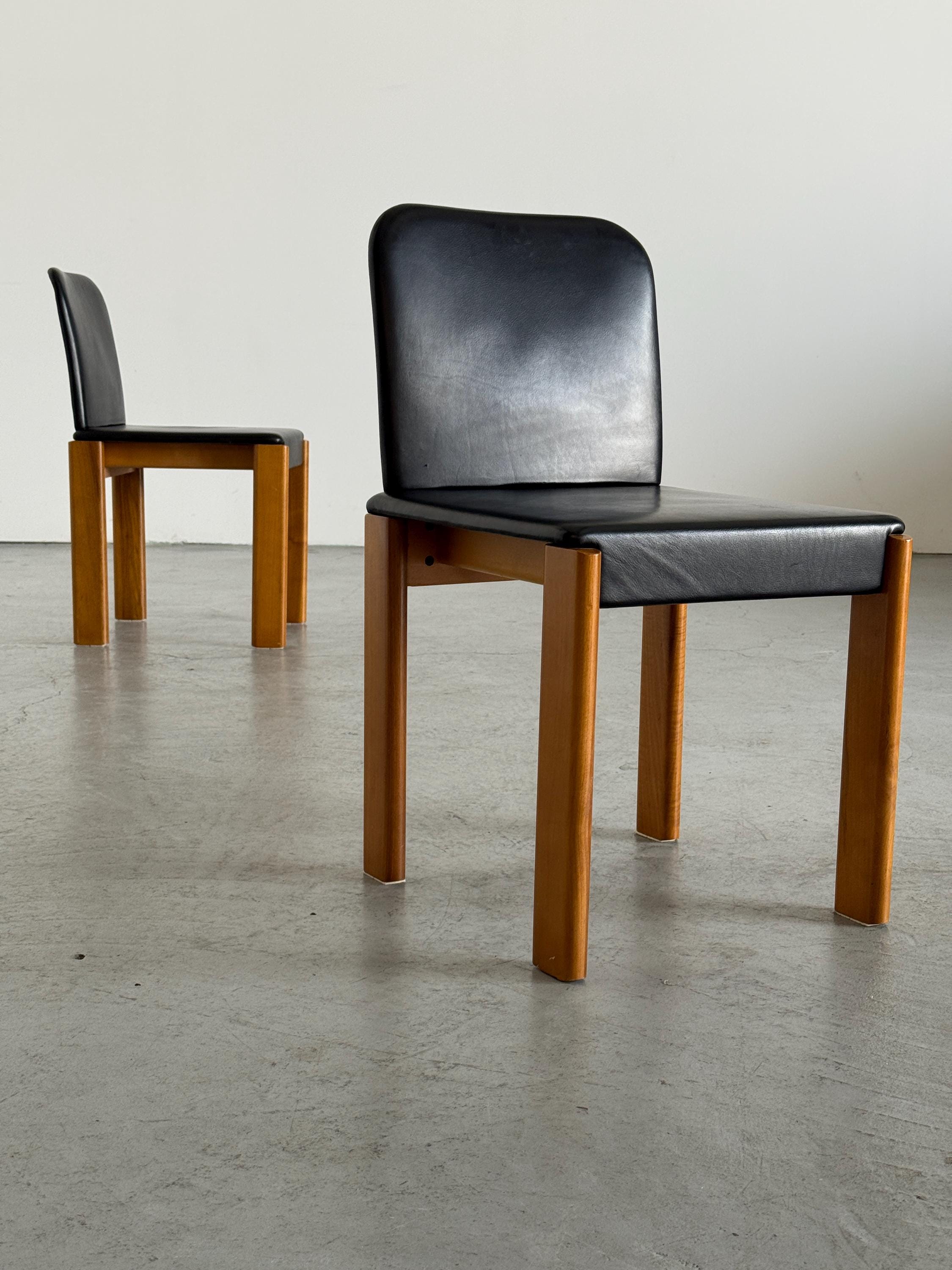Italian Elegant Modern Leather Dining Chair