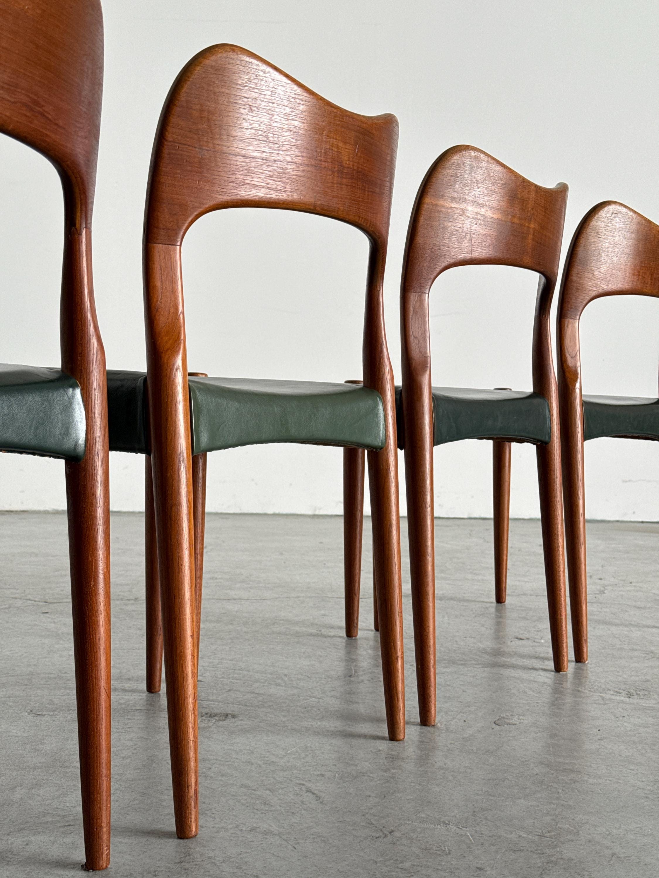 Danish Dining Chairs by Arne Hovmand-Olsen for Mogens Kold