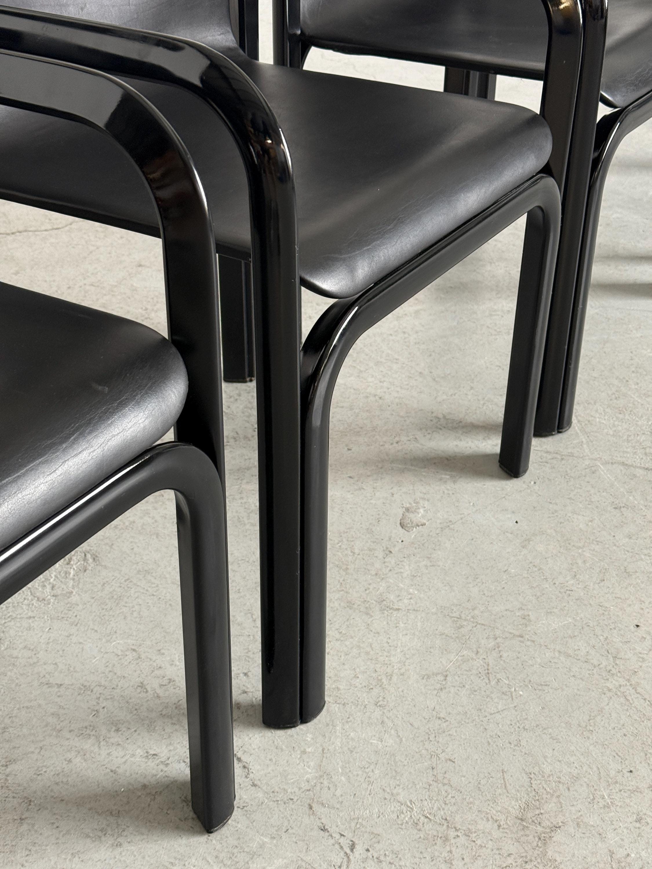 Orsay Armchairs by Gae Aulenti for Knoll International