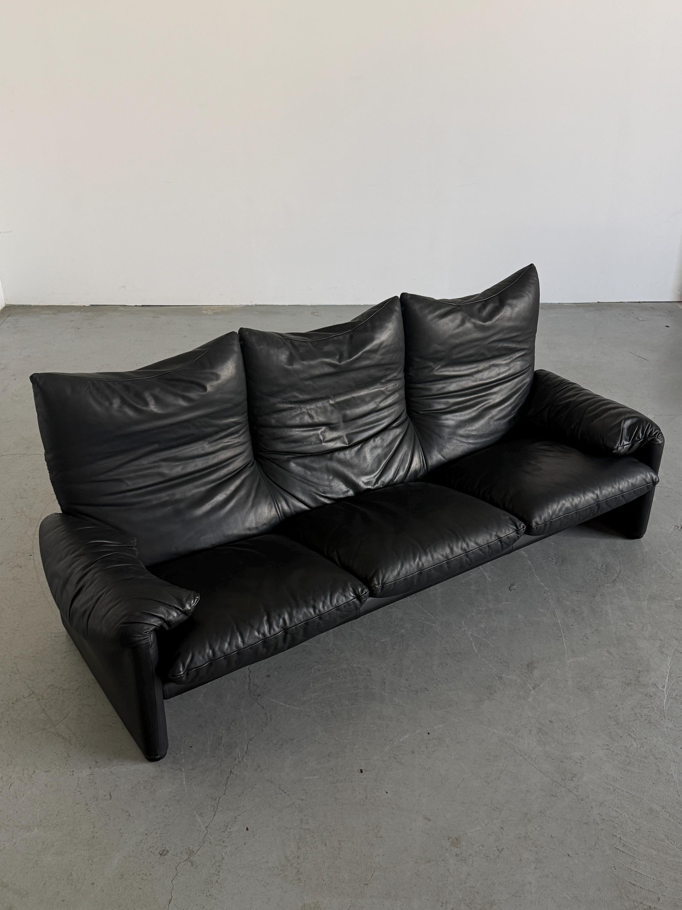 'Maralunga' Three-Seater Sofa by Vico Magistretti for Cassina