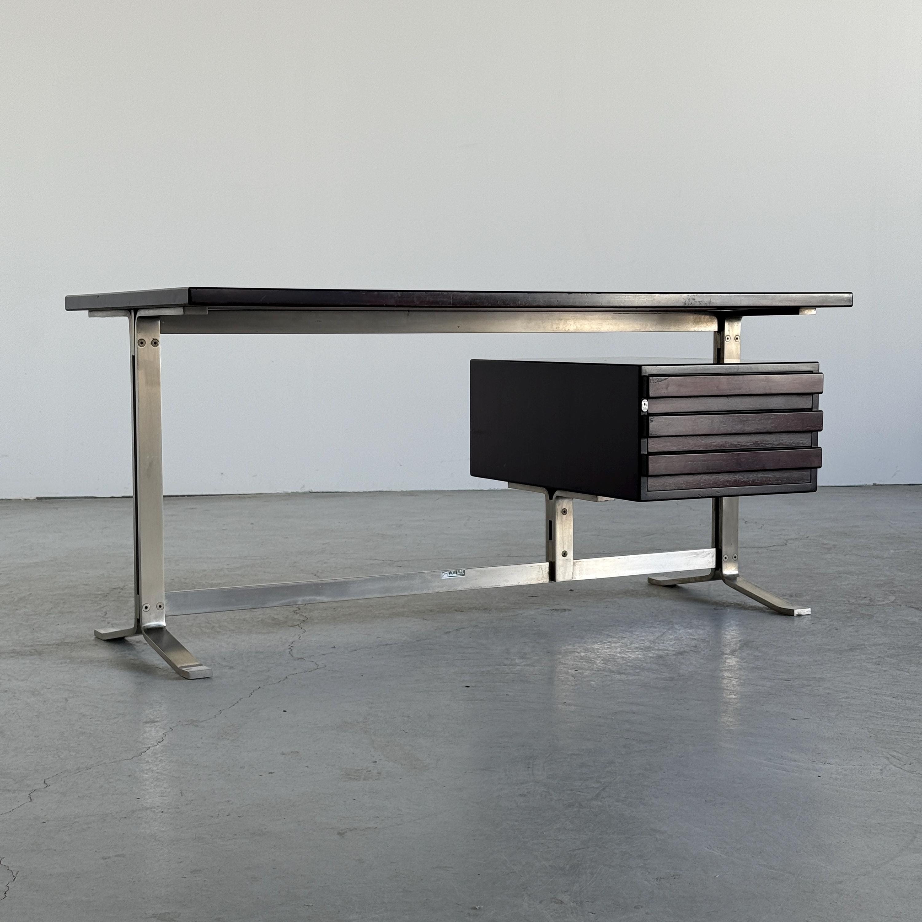Executive Desk by Gianni Moscatelli for Formanova