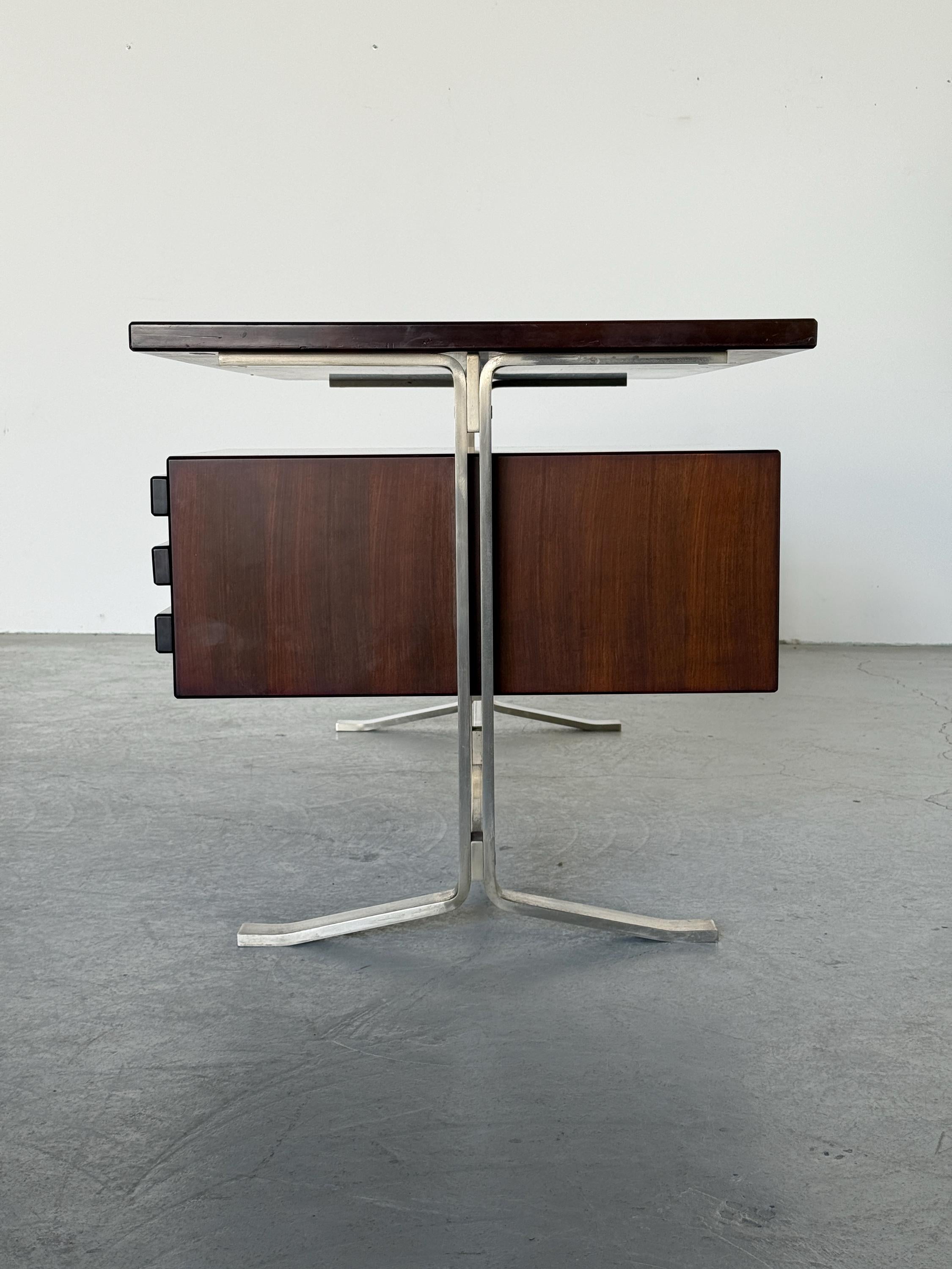 Executive Desk by Gianni Moscatelli for Formanova