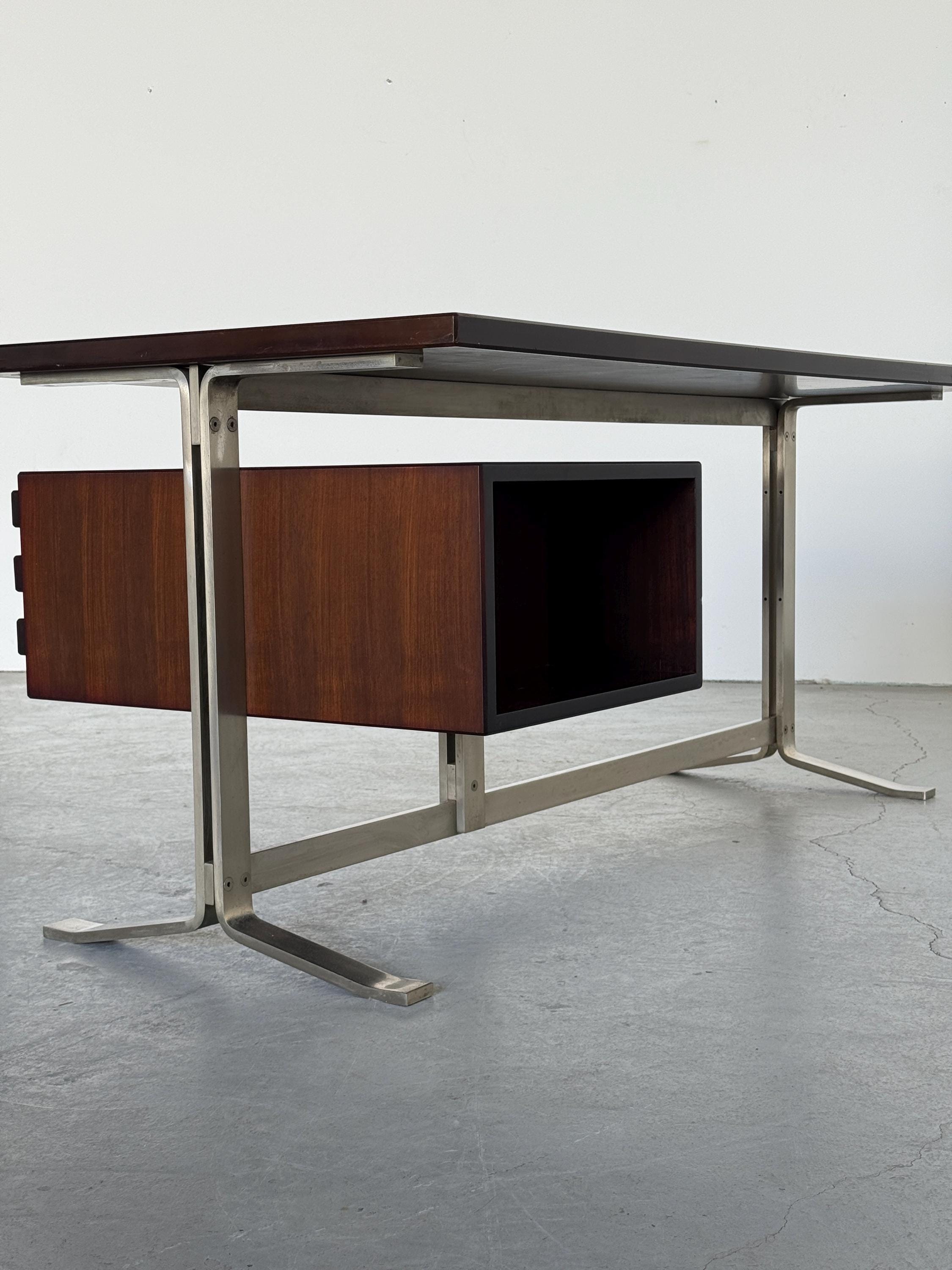 Executive Desk by Gianni Moscatelli for Formanova