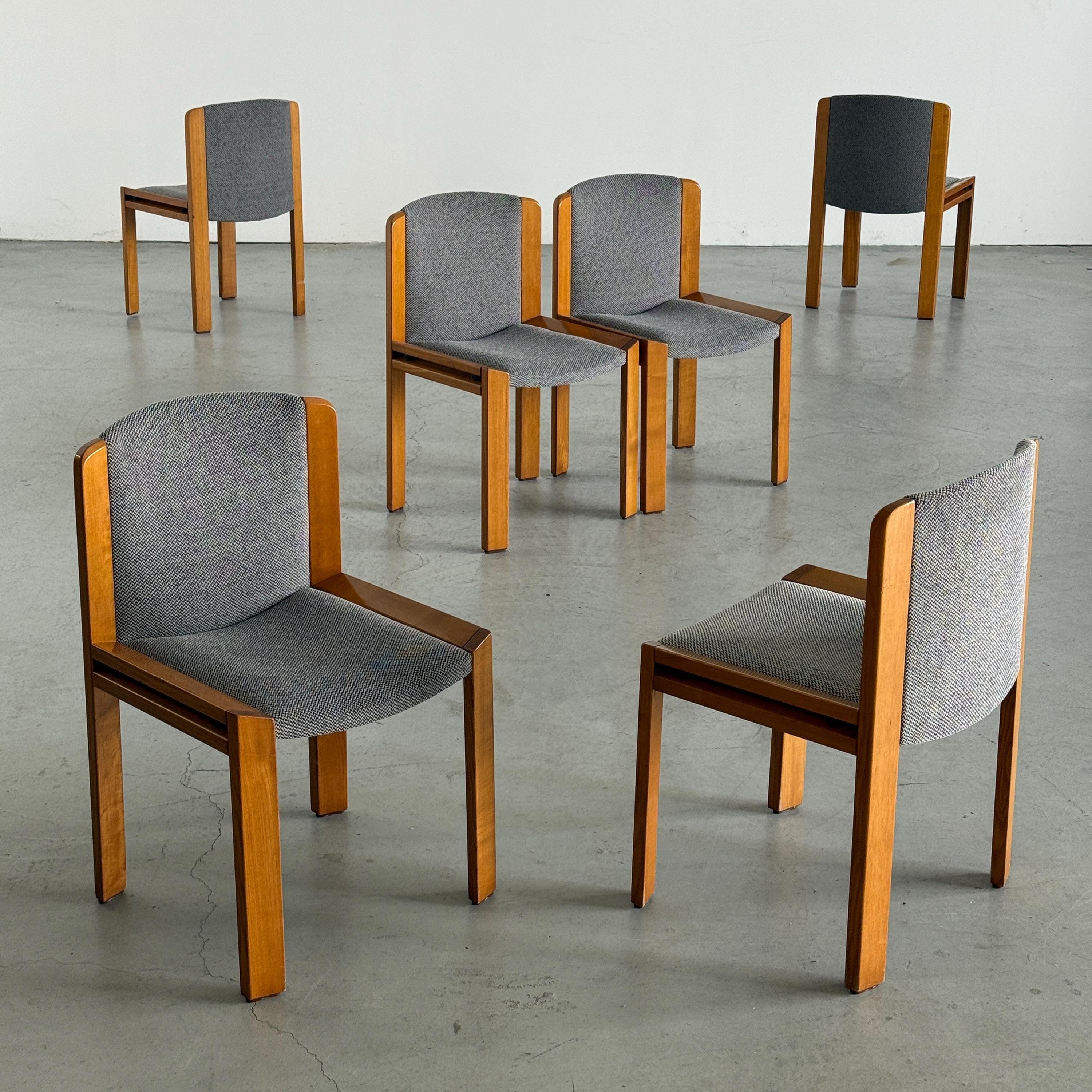 Joe Colombo Model 300 Dining Chairs for Pozzi