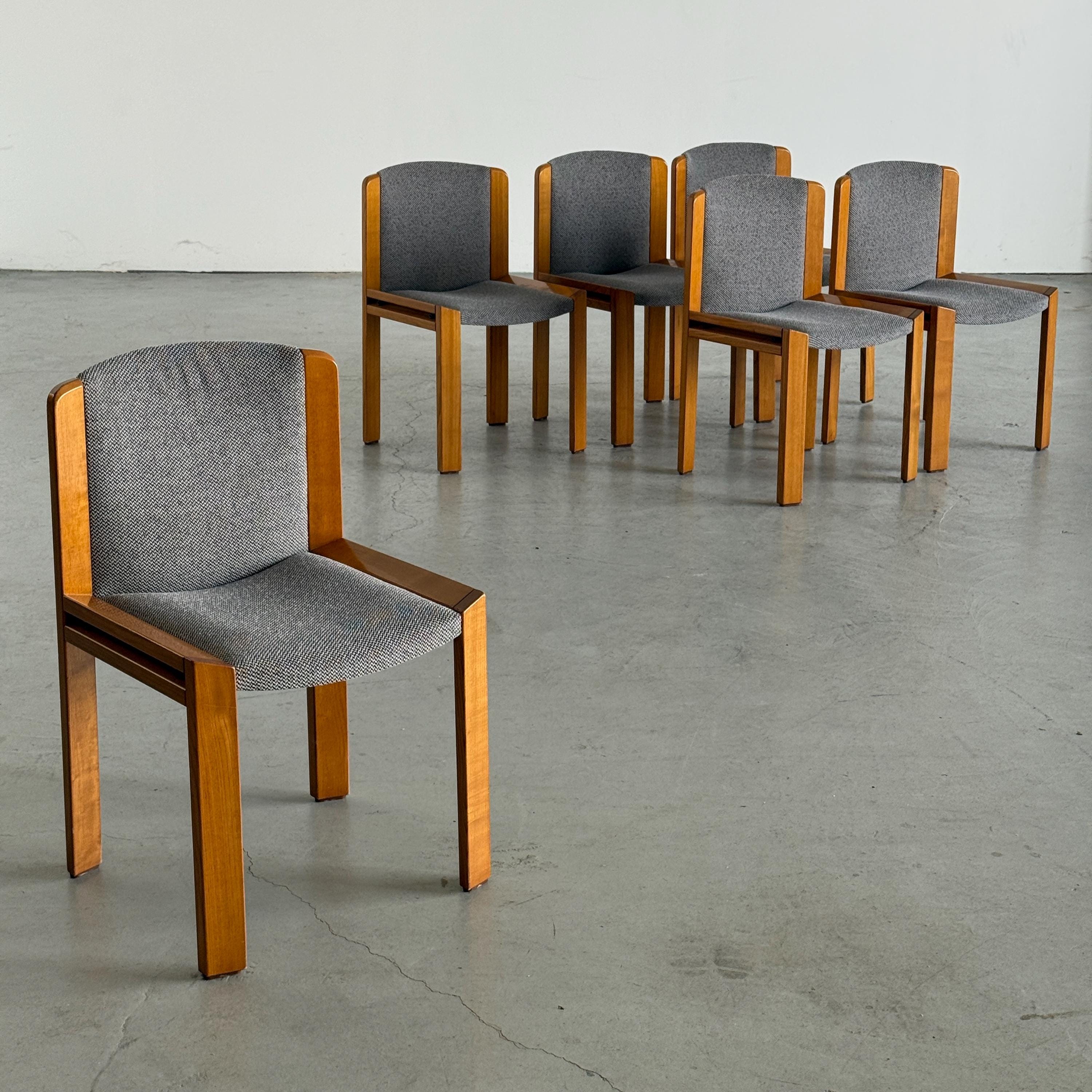 Joe Colombo Model 300 Dining Chairs for Pozzi