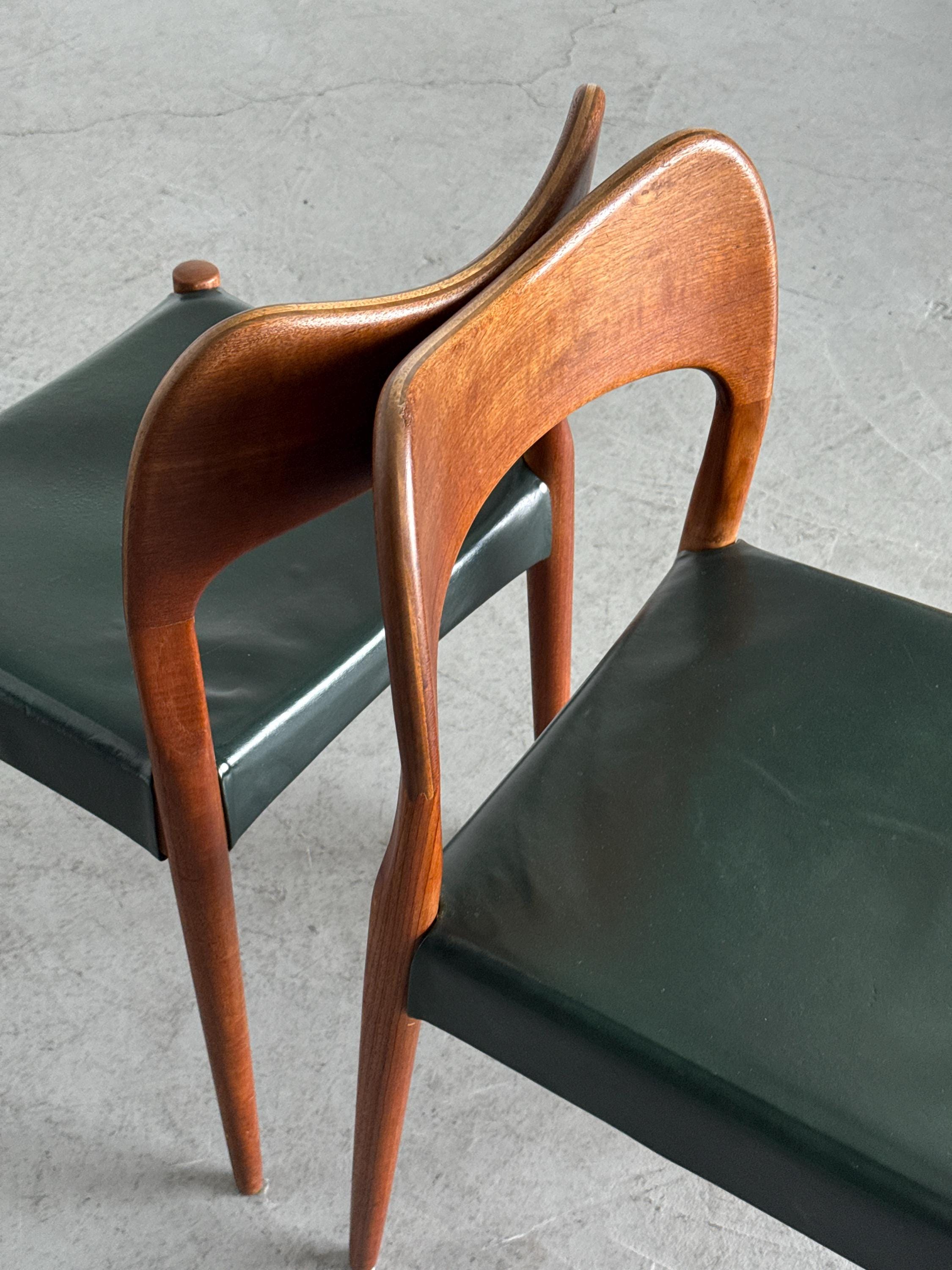 Danish Dining Chairs by Arne Hovmand-Olsen for Mogens Kold