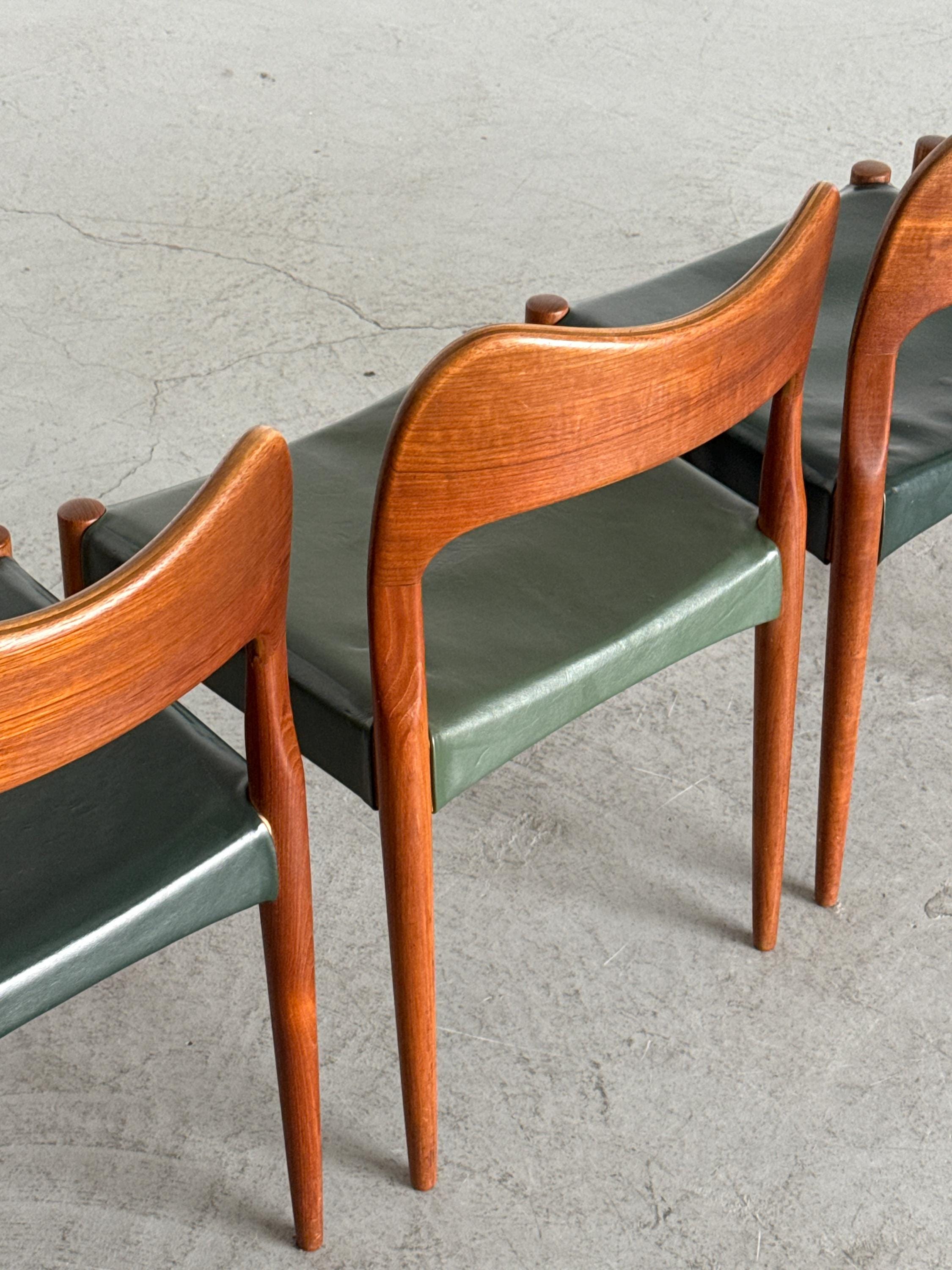 Danish Dining Chairs by Arne Hovmand-Olsen for Mogens Kold