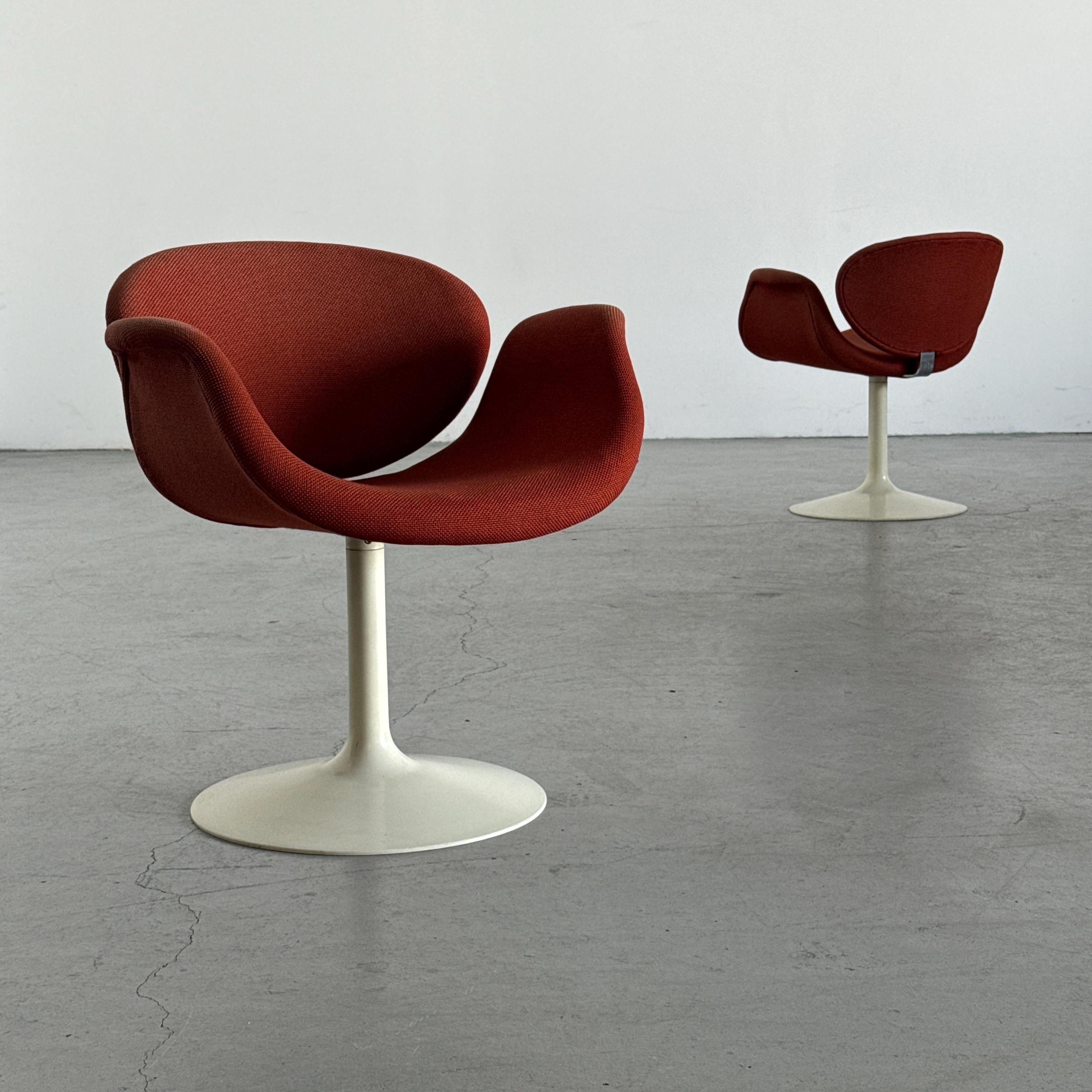 Early Little Tulip Swivel Lounge Chair by Pierre Paulin for Artifort
