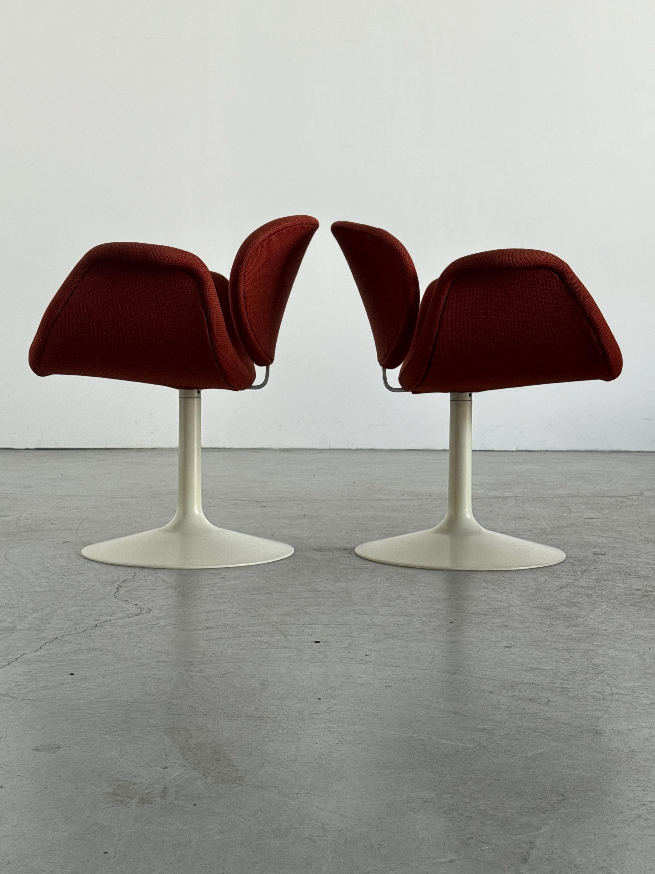 Early Little Tulip Swivel Lounge Chair by Pierre Paulin for Artifort