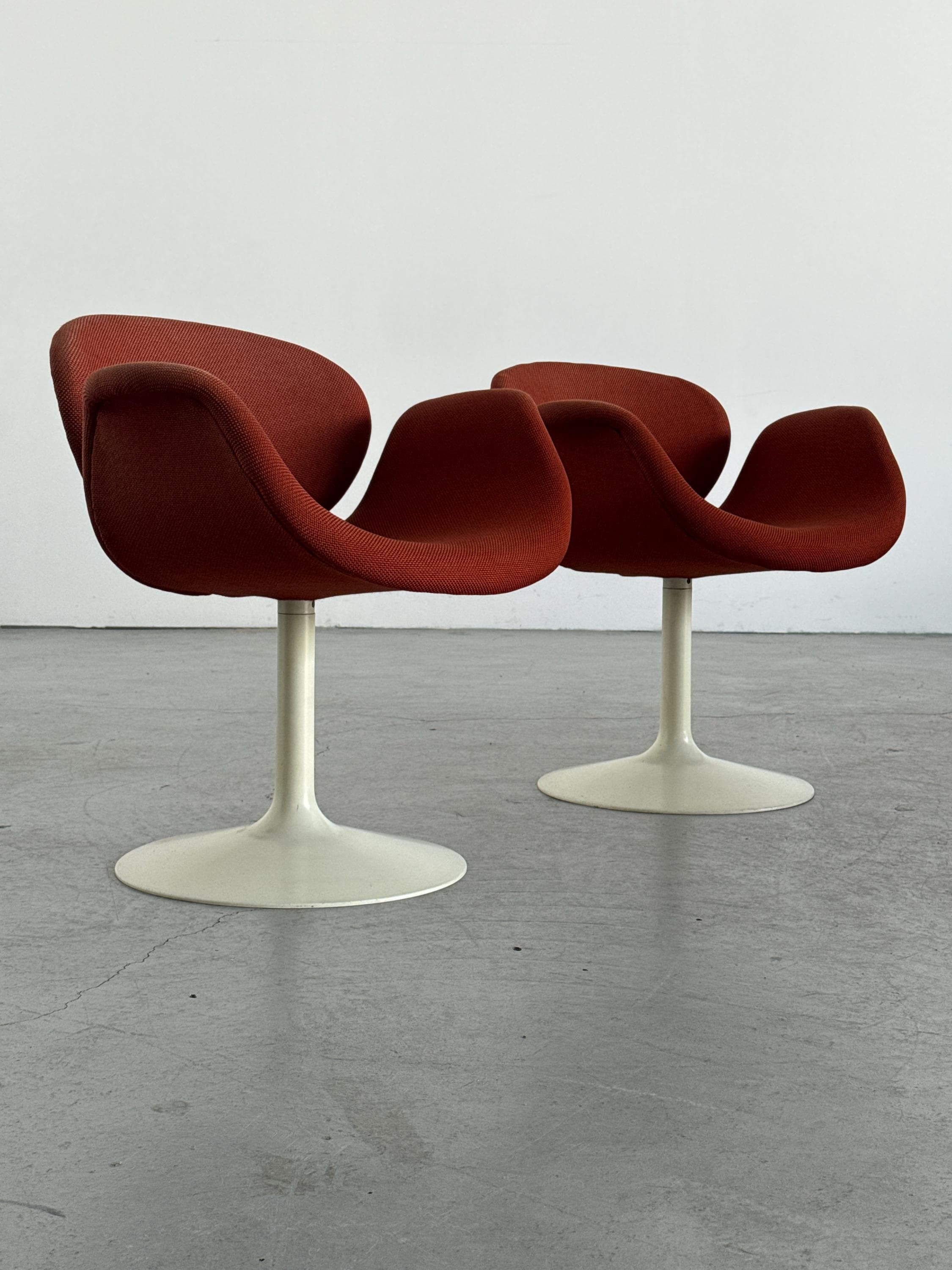 Early Little Tulip Swivel Lounge Chair by Pierre Paulin for Artifort