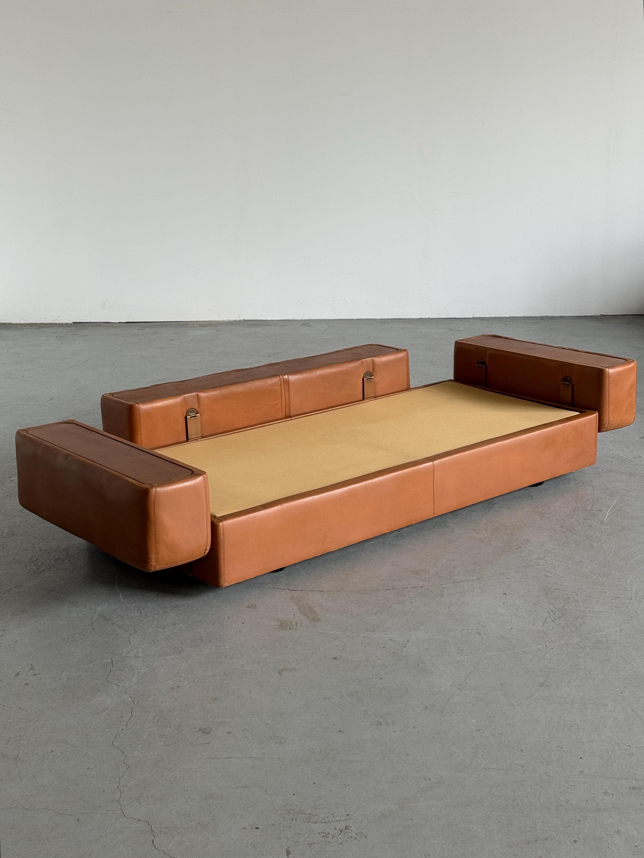 Tito Agnoli for Cinova Daybed Sofa Model 711