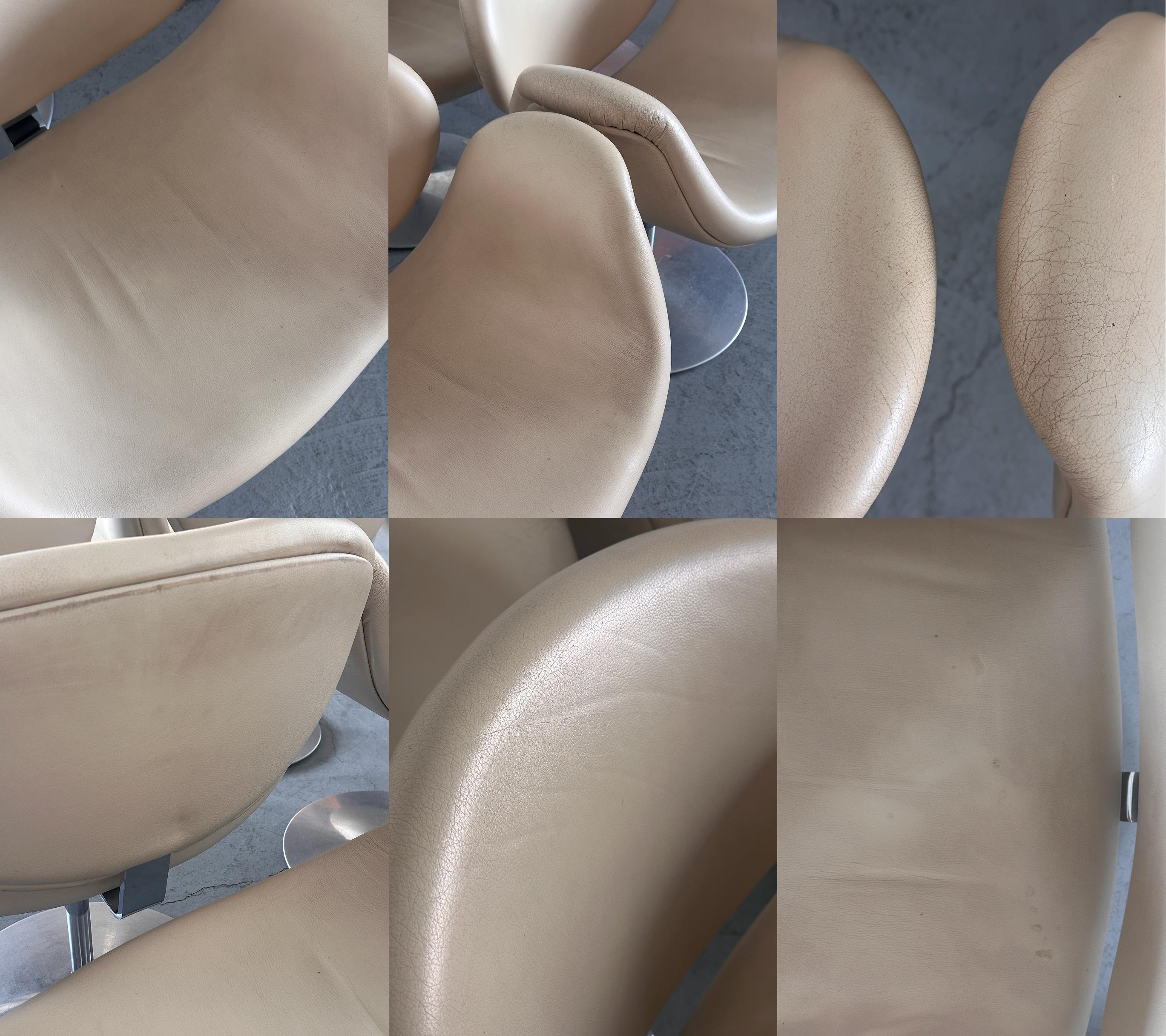 Artifort Little Tulip Armchairs F163 by Pierre Paulin