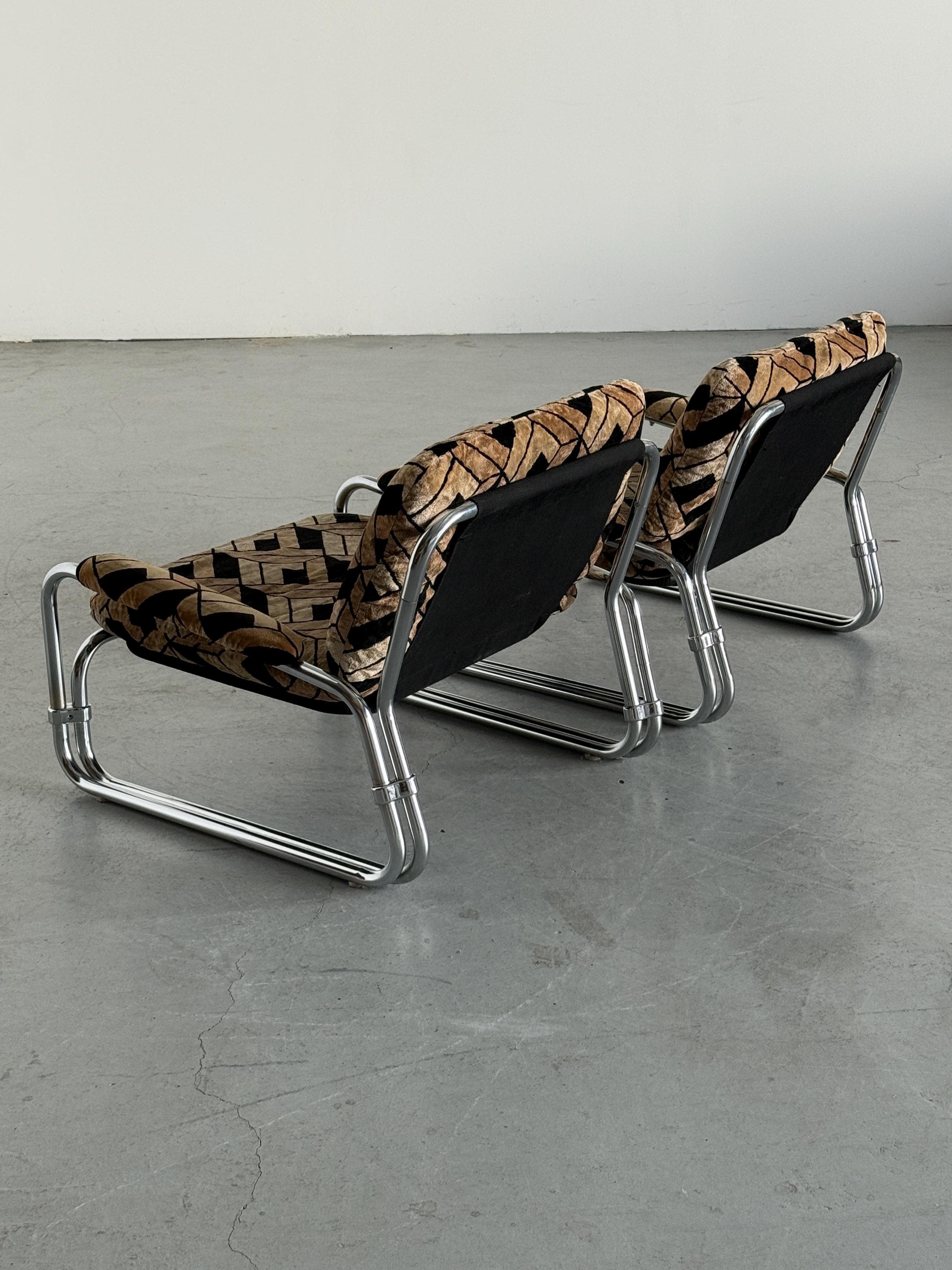 Tubular Steel Chrome Seating Set in Geometric Velvet