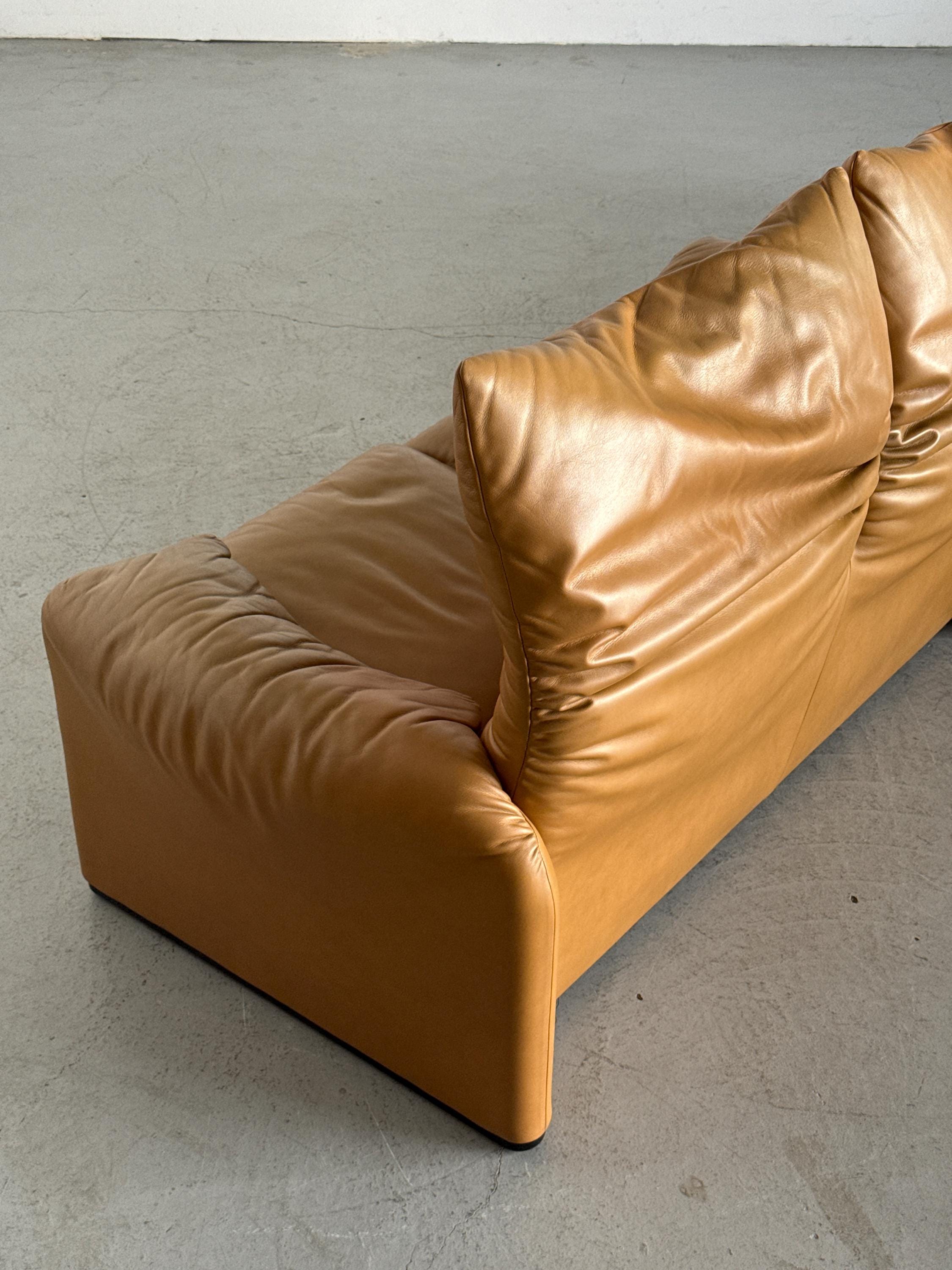 Maralunga Sofa by Vico Magistretti for Cassina