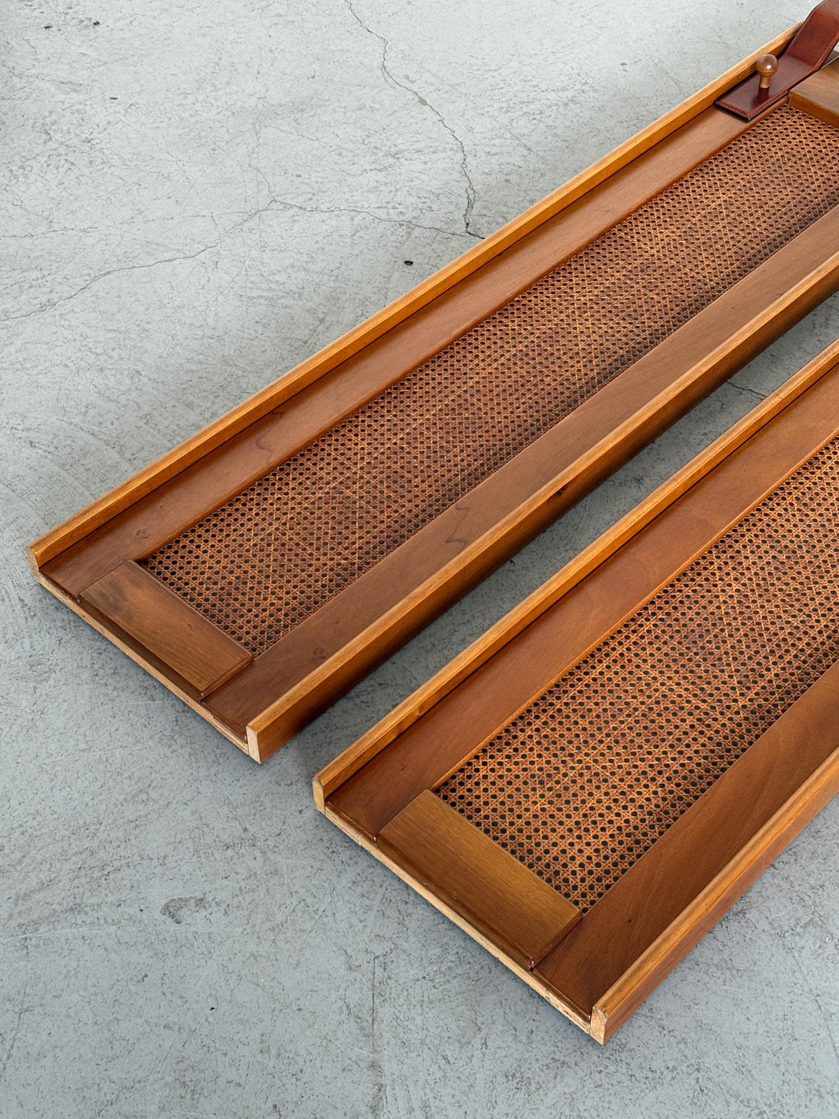 La Moderna Wall-Mounted Coat Rack in Cane and Leather