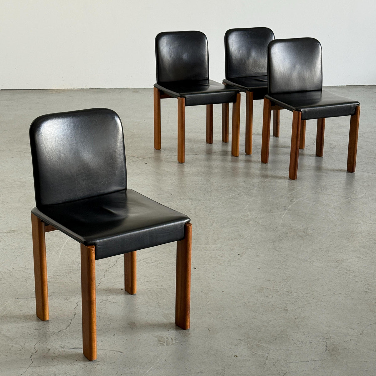 Italian Elegant Modern Leather Dining Chairs